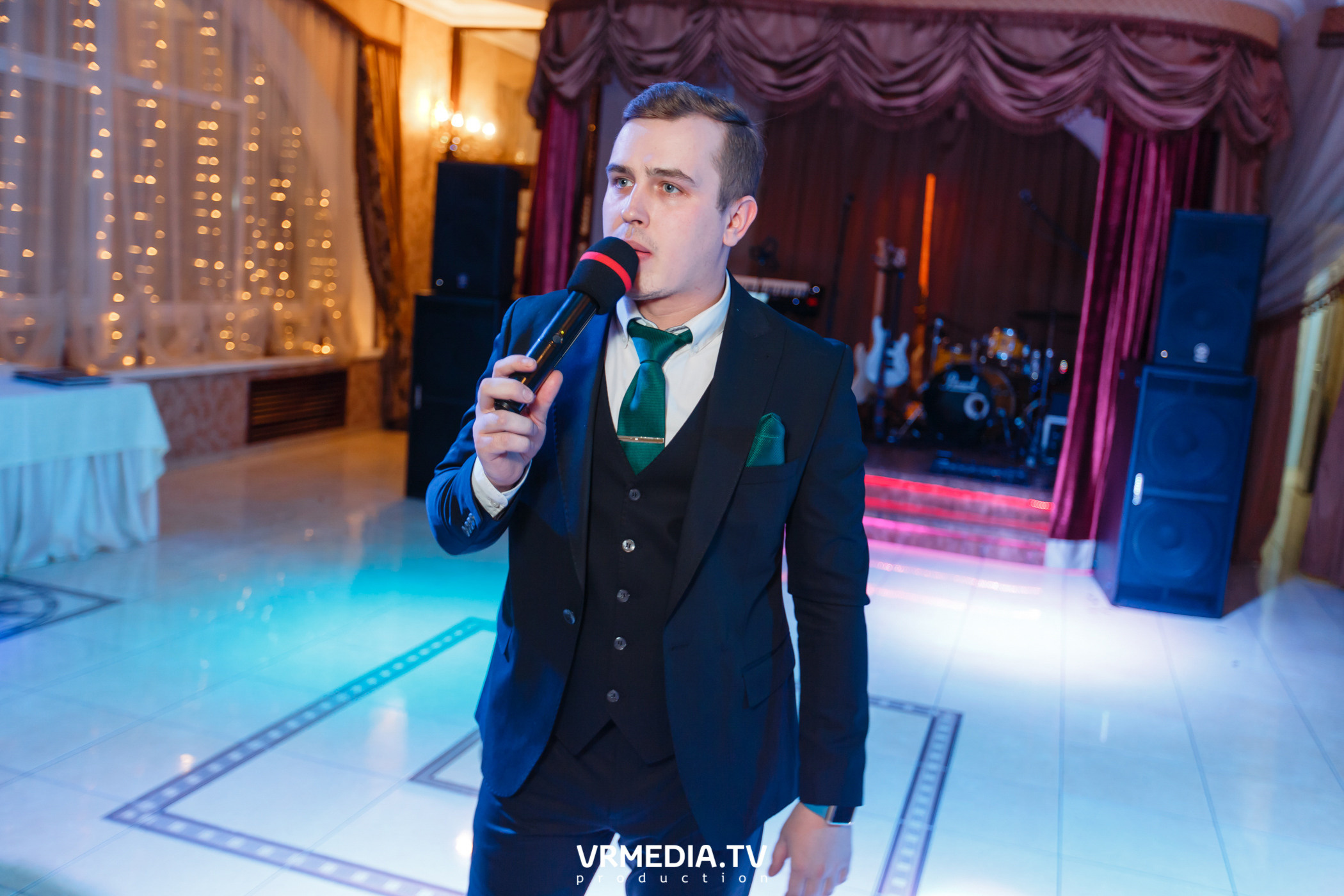 Международный женский день в ресторане «Лазурный Берег»