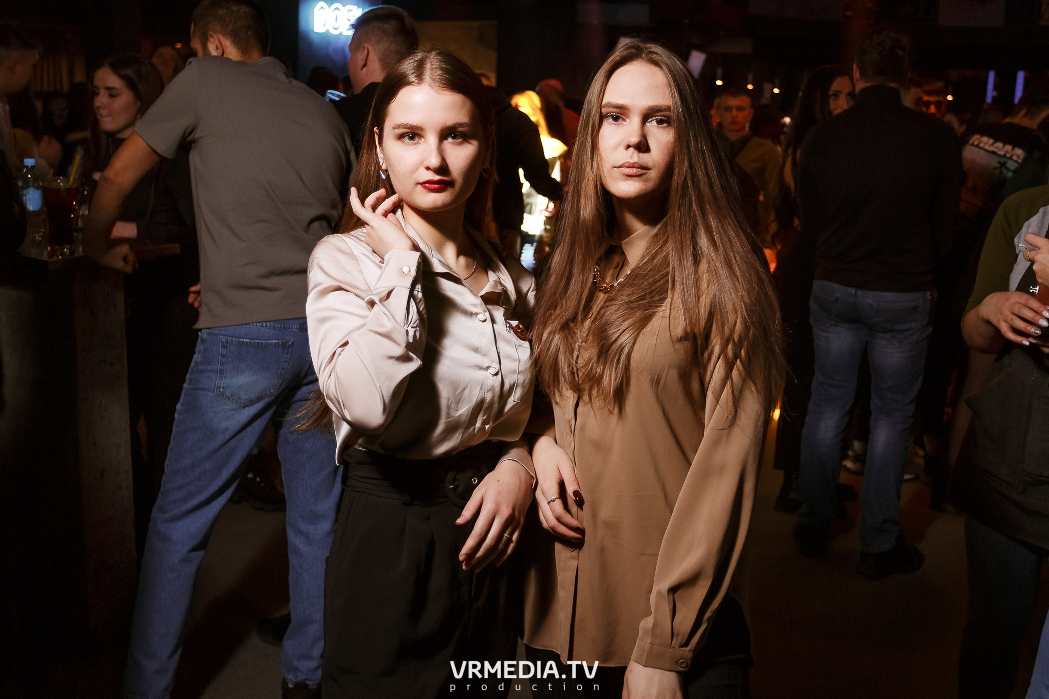 Выходные в баре «DOSKI»