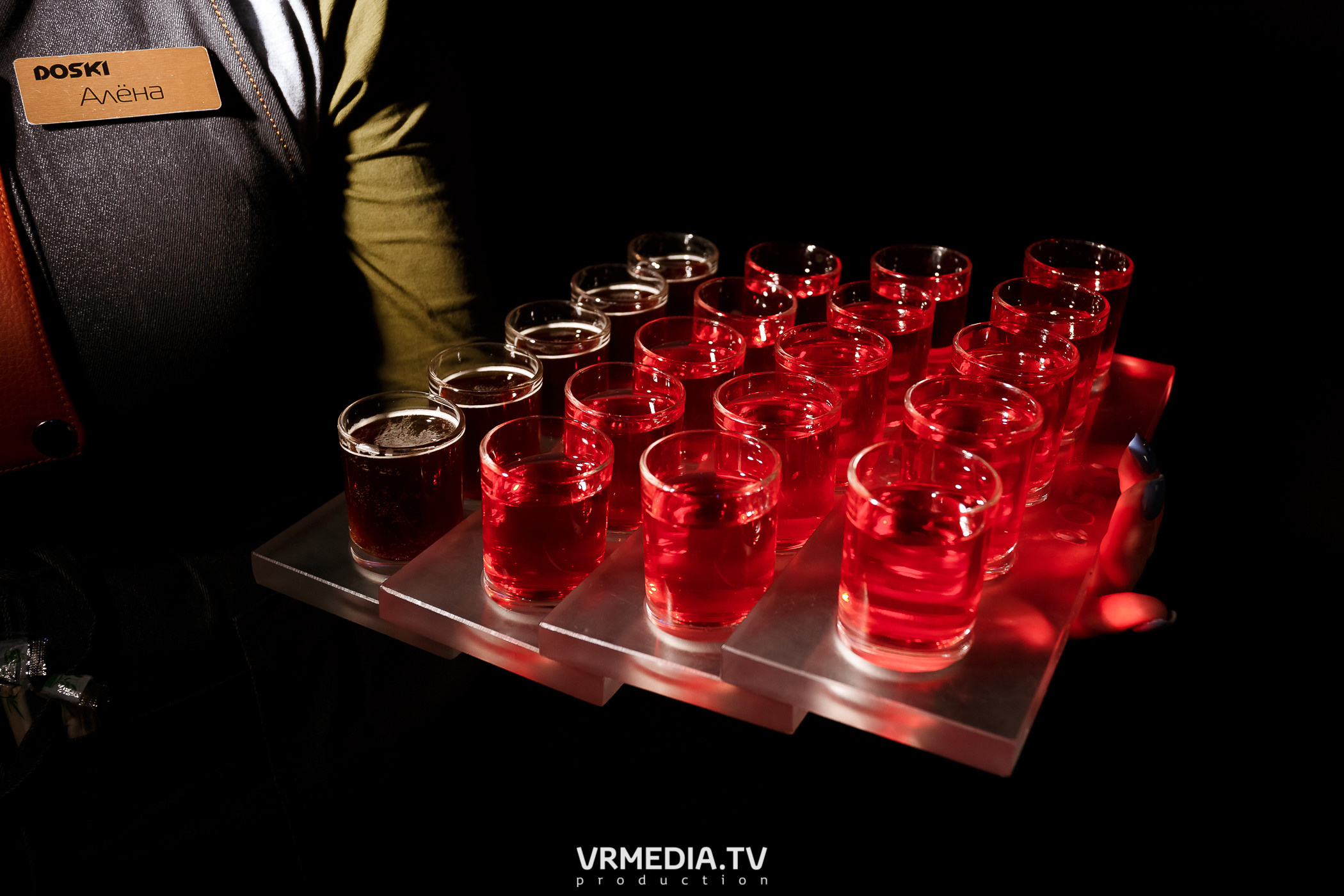 Выходные в баре «DOSKI»