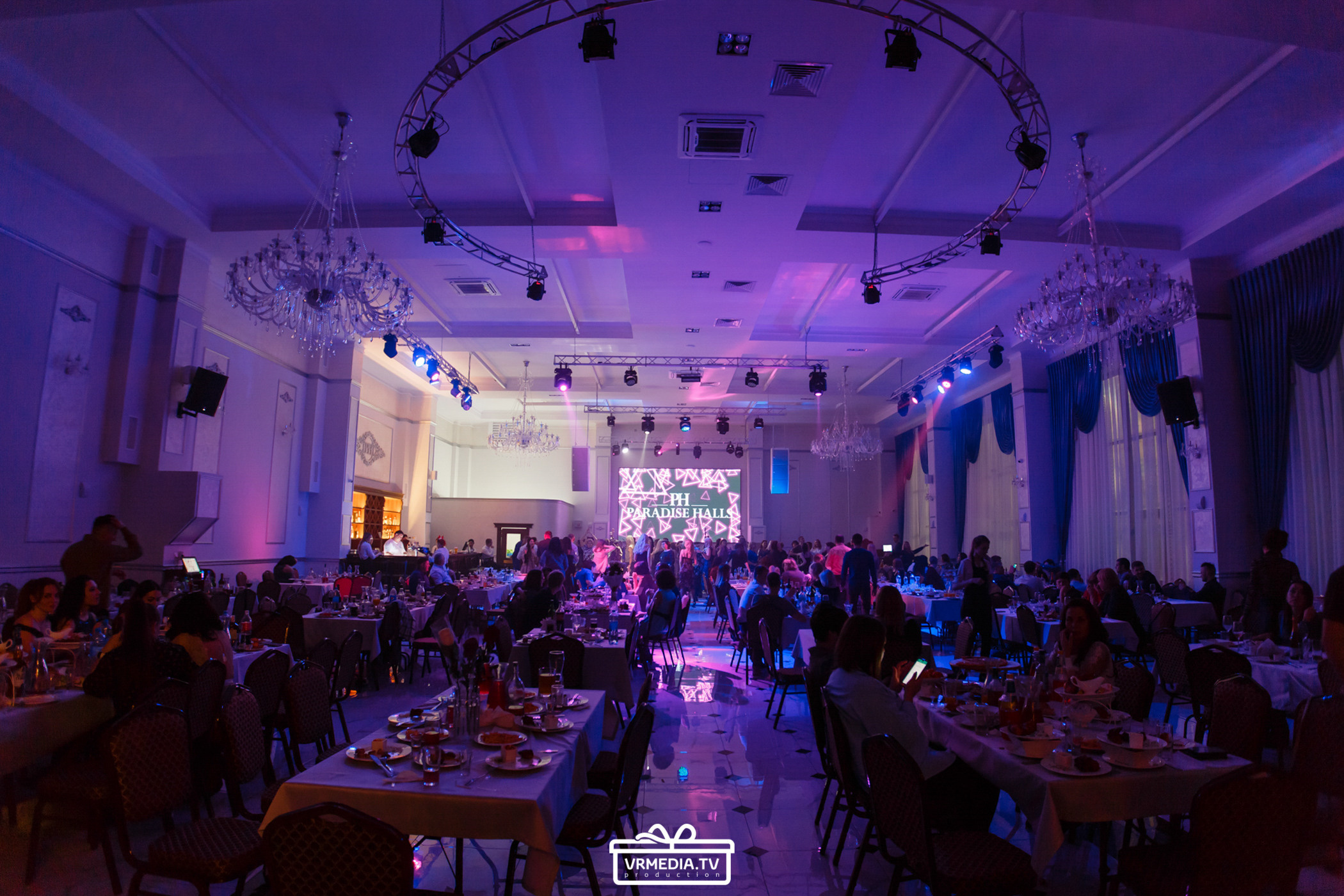 Новый год в ресторане «Paradise»