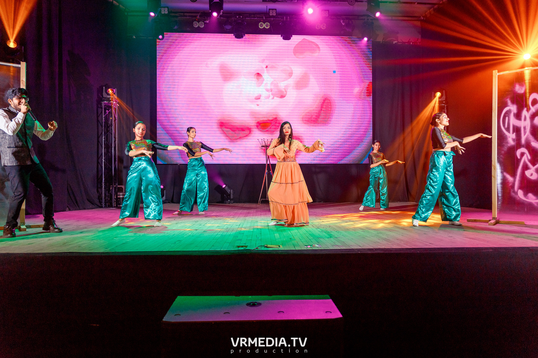 «Давай Знакомиться» в КемГМУ. International students