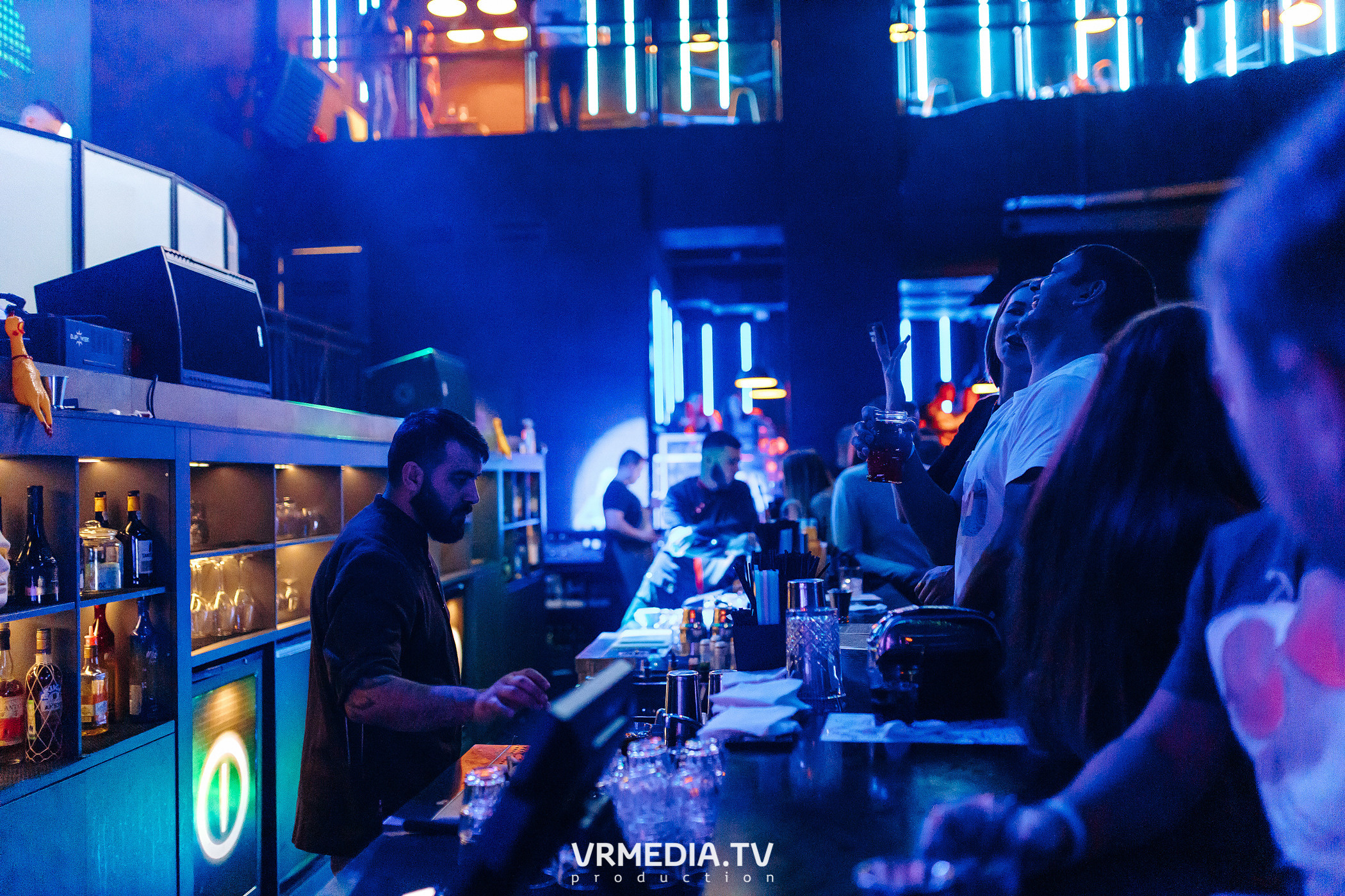 Live Broadcast в ночном клубе «ЭФИР»