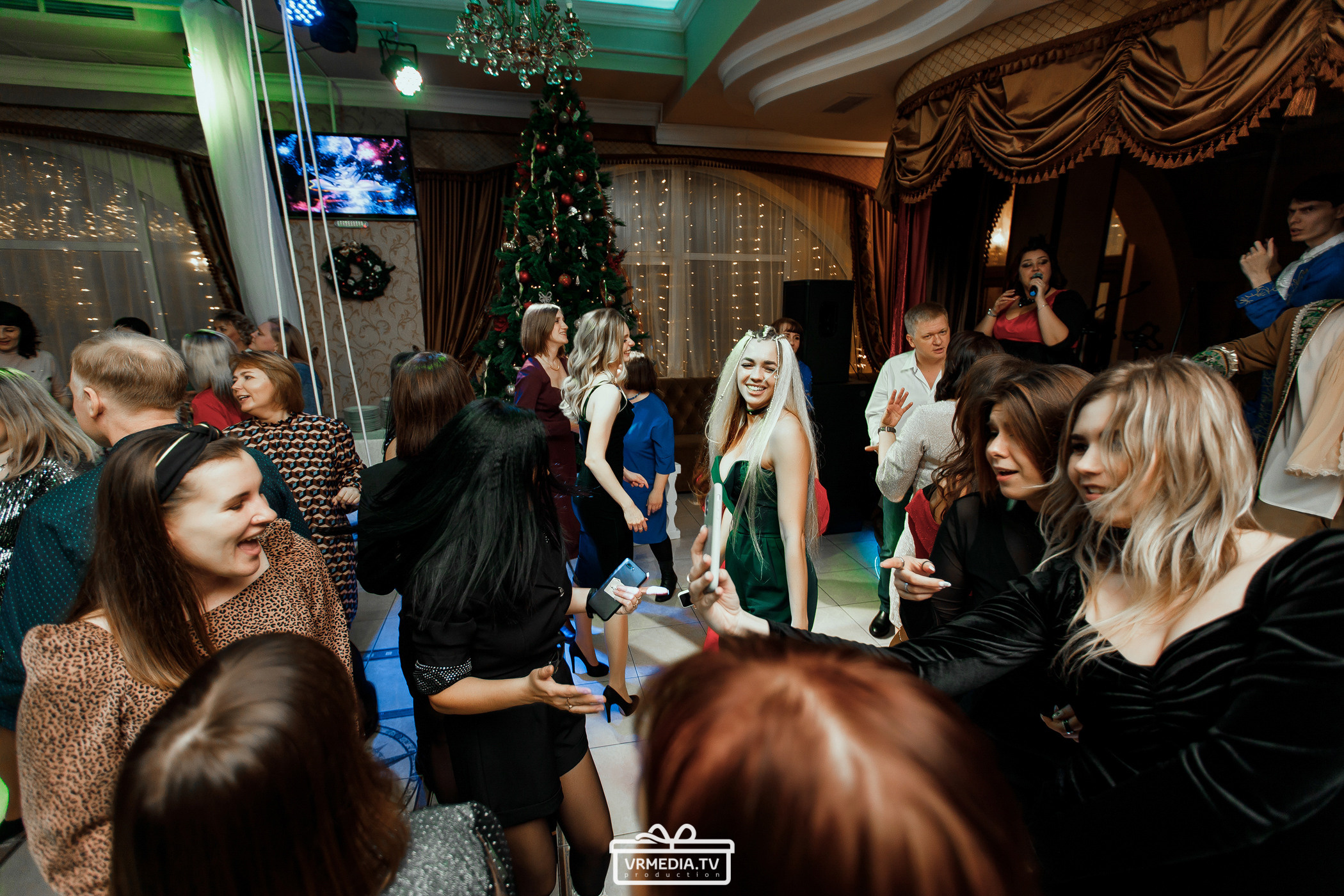 Новогодний вечер в РК «Лазурный Берег»