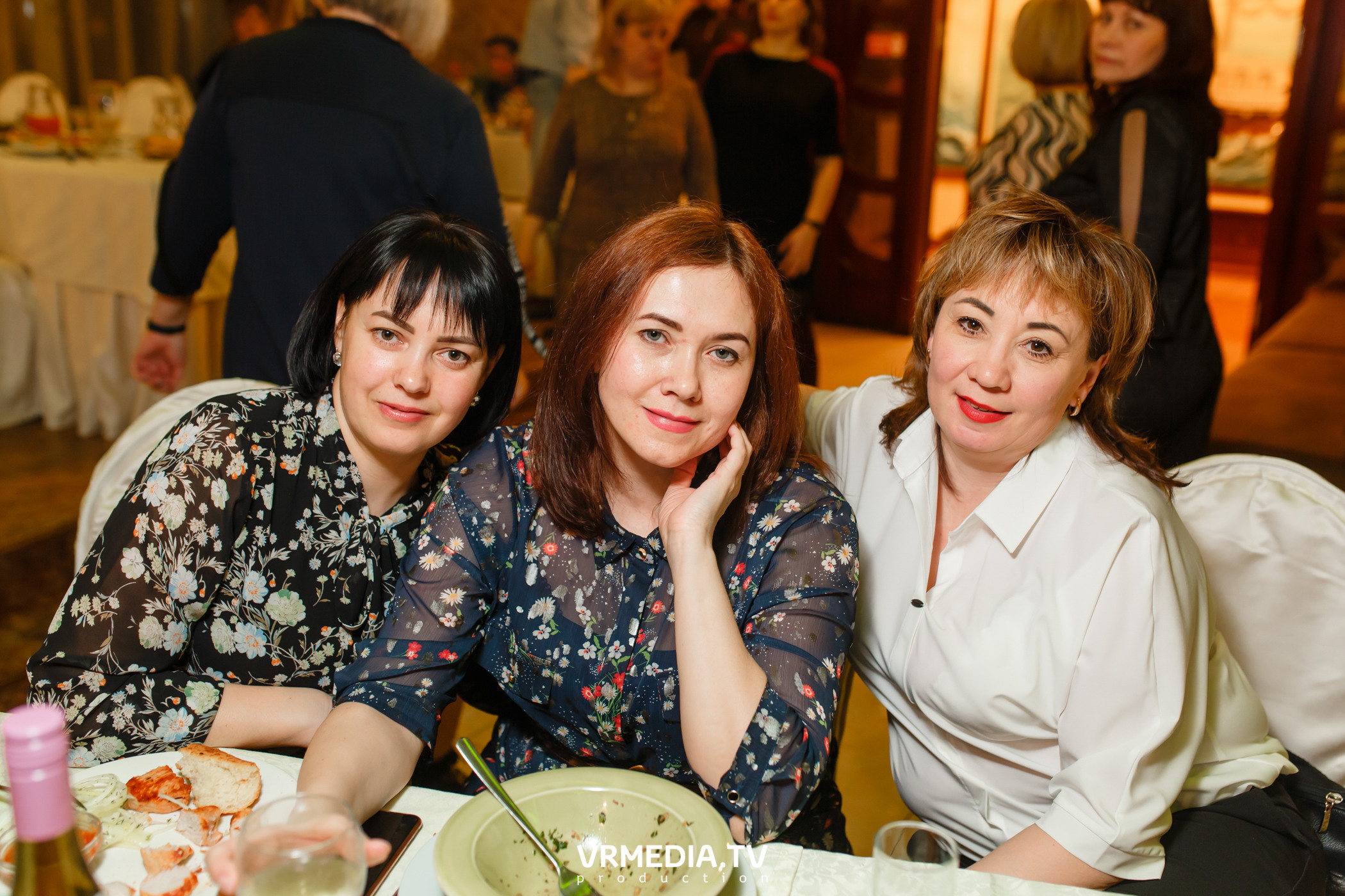 Международный женский день в ресторане «Лазурный Берег»