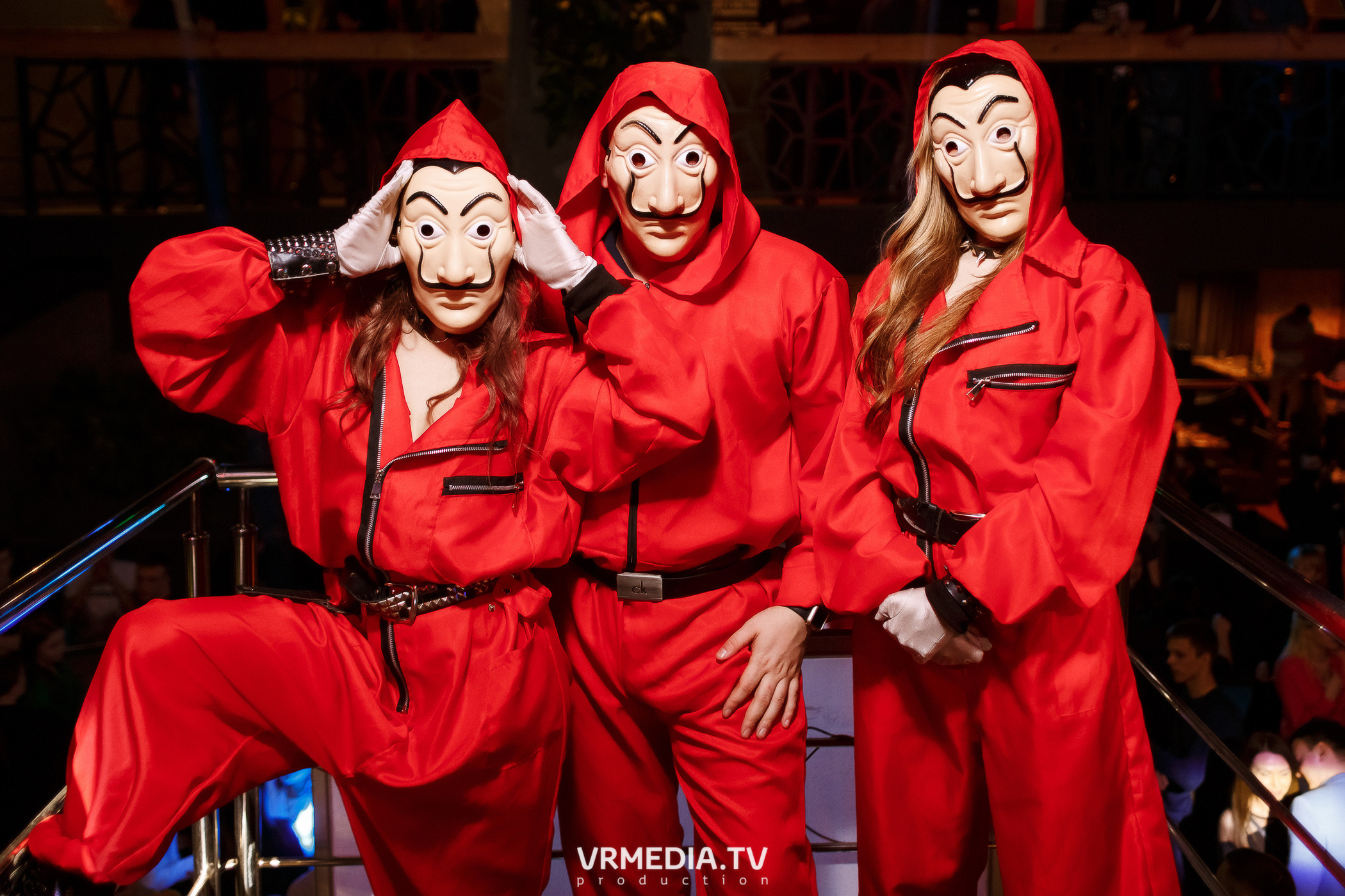 Выходные в баре «DOSKI»