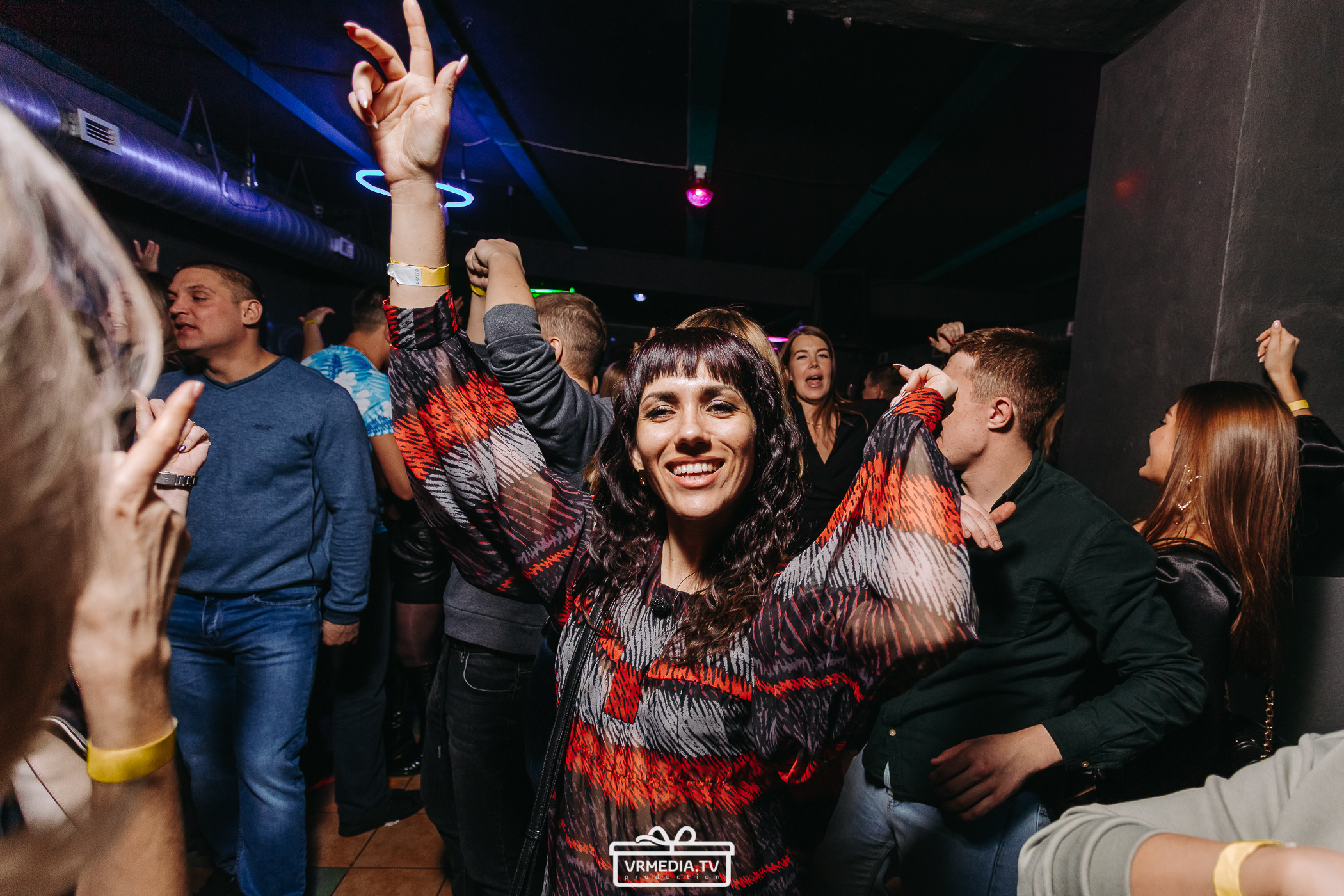 Новогодняя вечеринка в баре «BORODA»