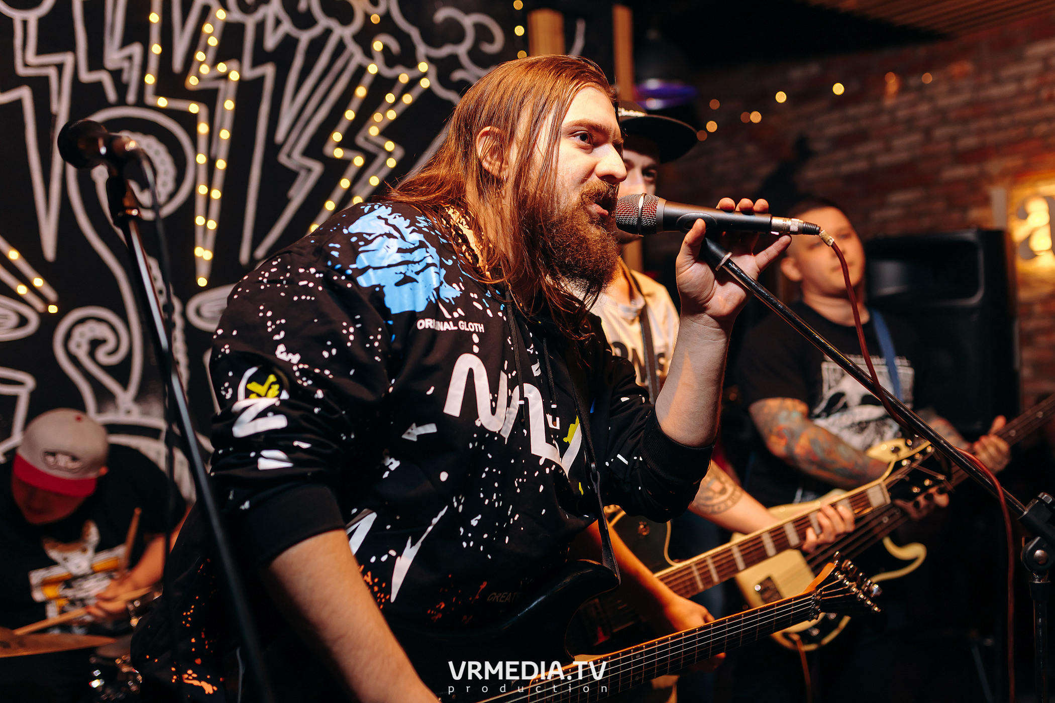 Happy birthday бар «Jawsspot»