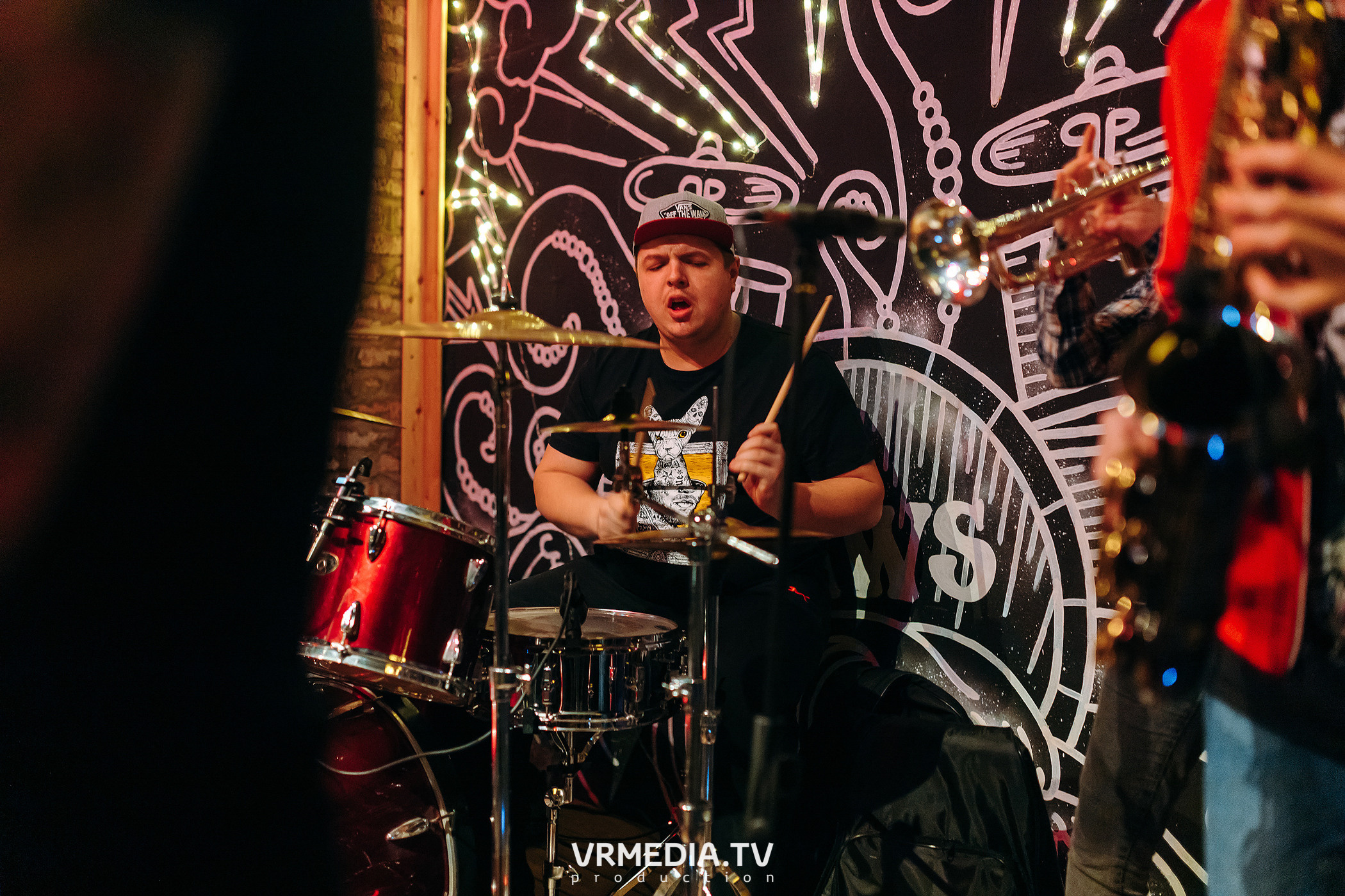 Happy birthday бар «Jawsspot»