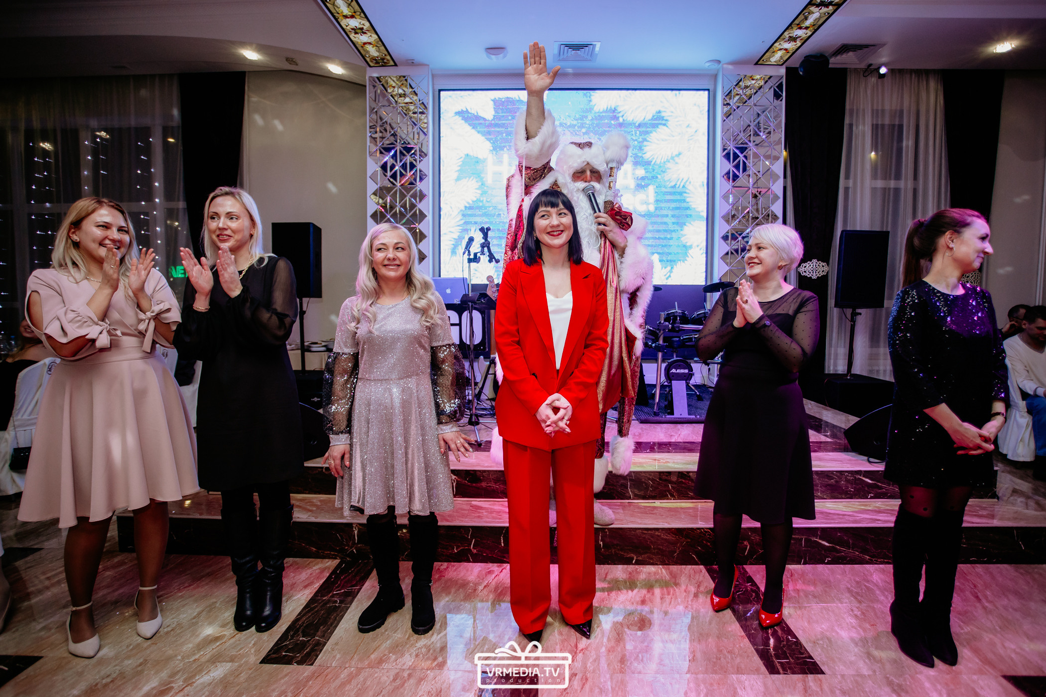 Новый год в ресторане «Love story»