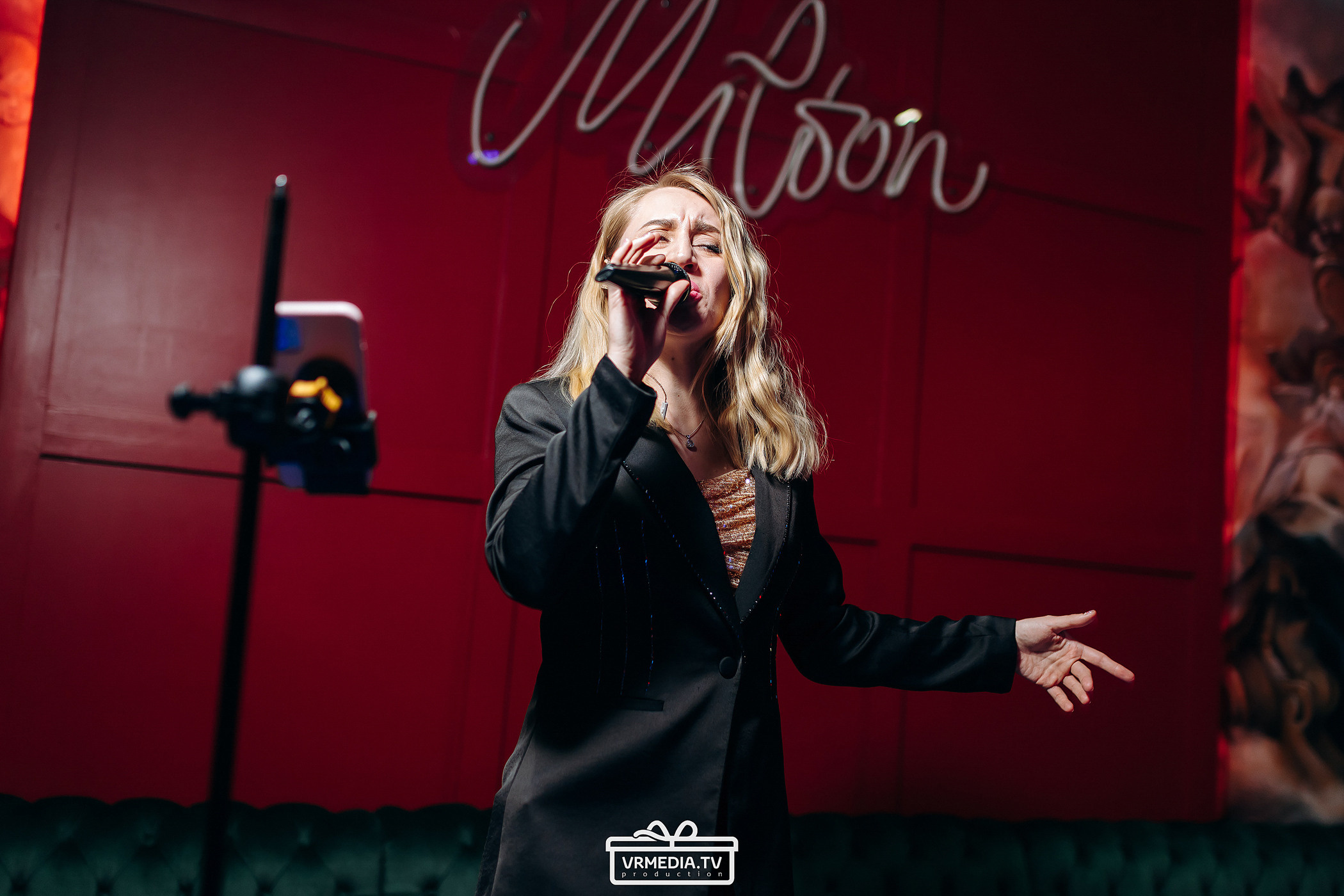 Новогодний вечер в баре «Milton»