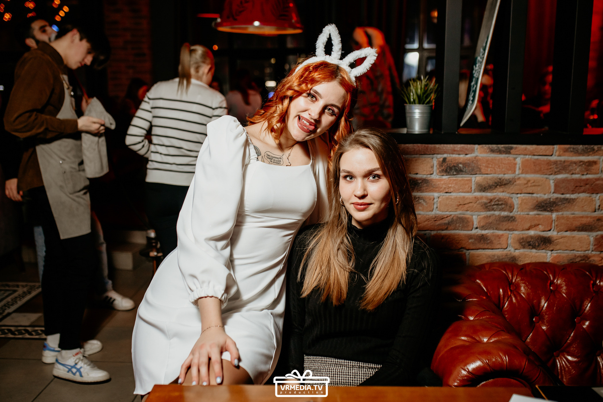 Новогодний вечер в баре «Milton»