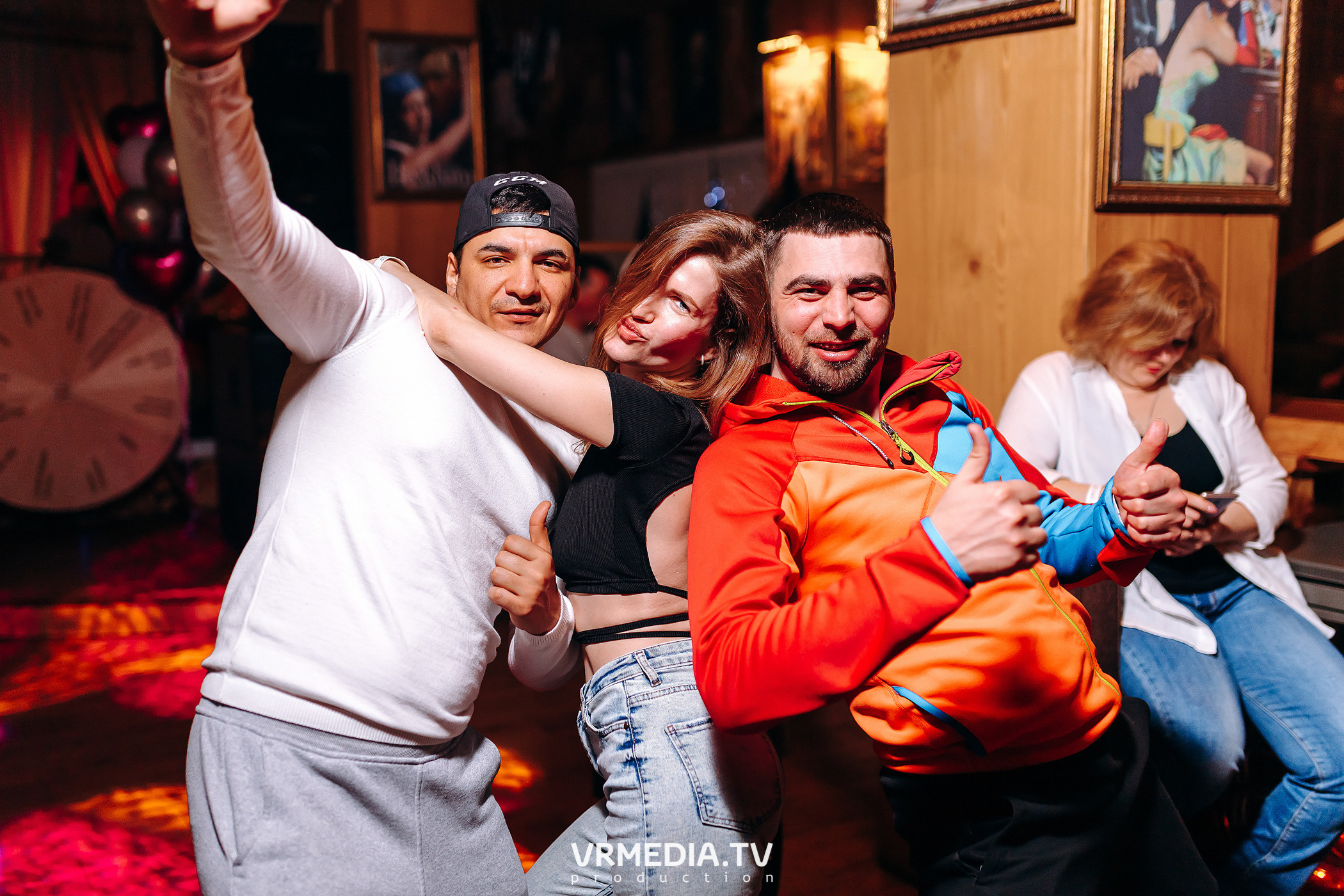 Международный женский день в «Alpen Club»