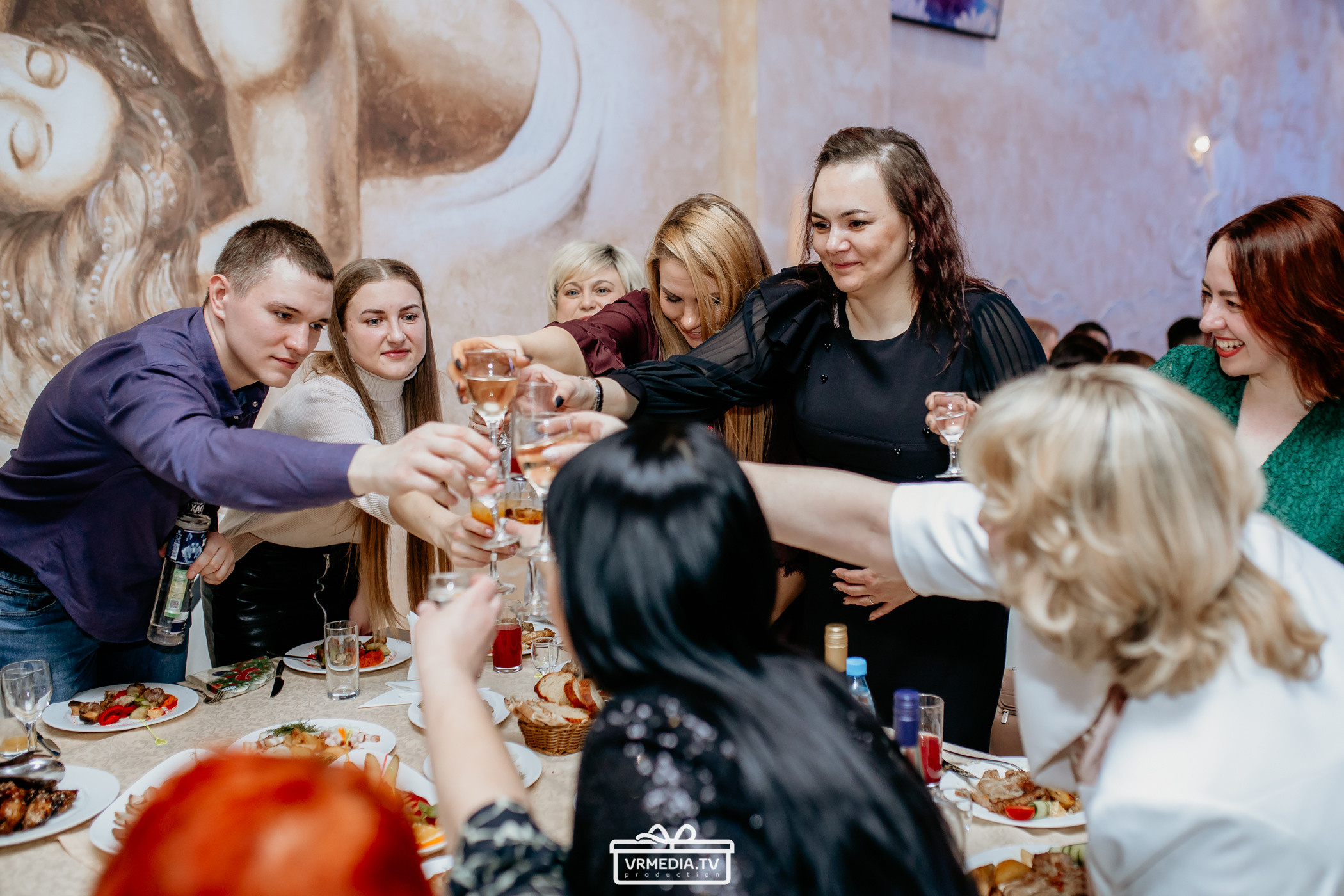 Новый год в ресторане «Love story»