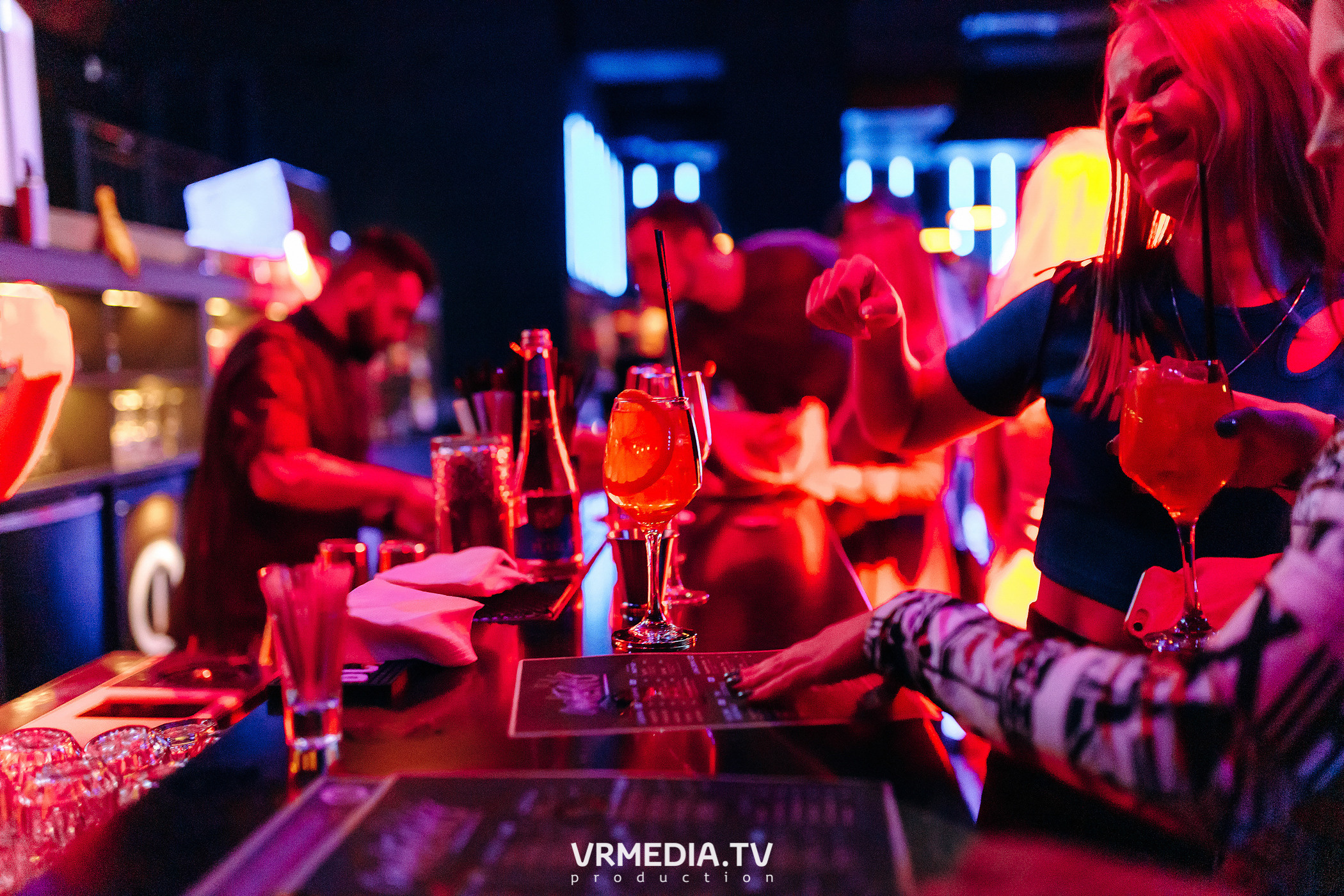 Live Broadcast в ночном клубе «ЭФИР»