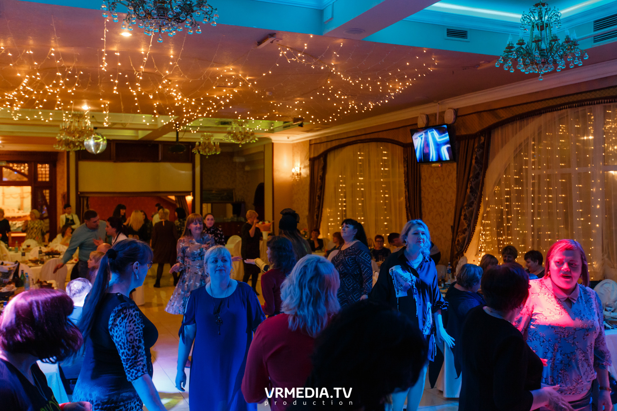 Международный женский день в ресторане «Лазурный Берег»