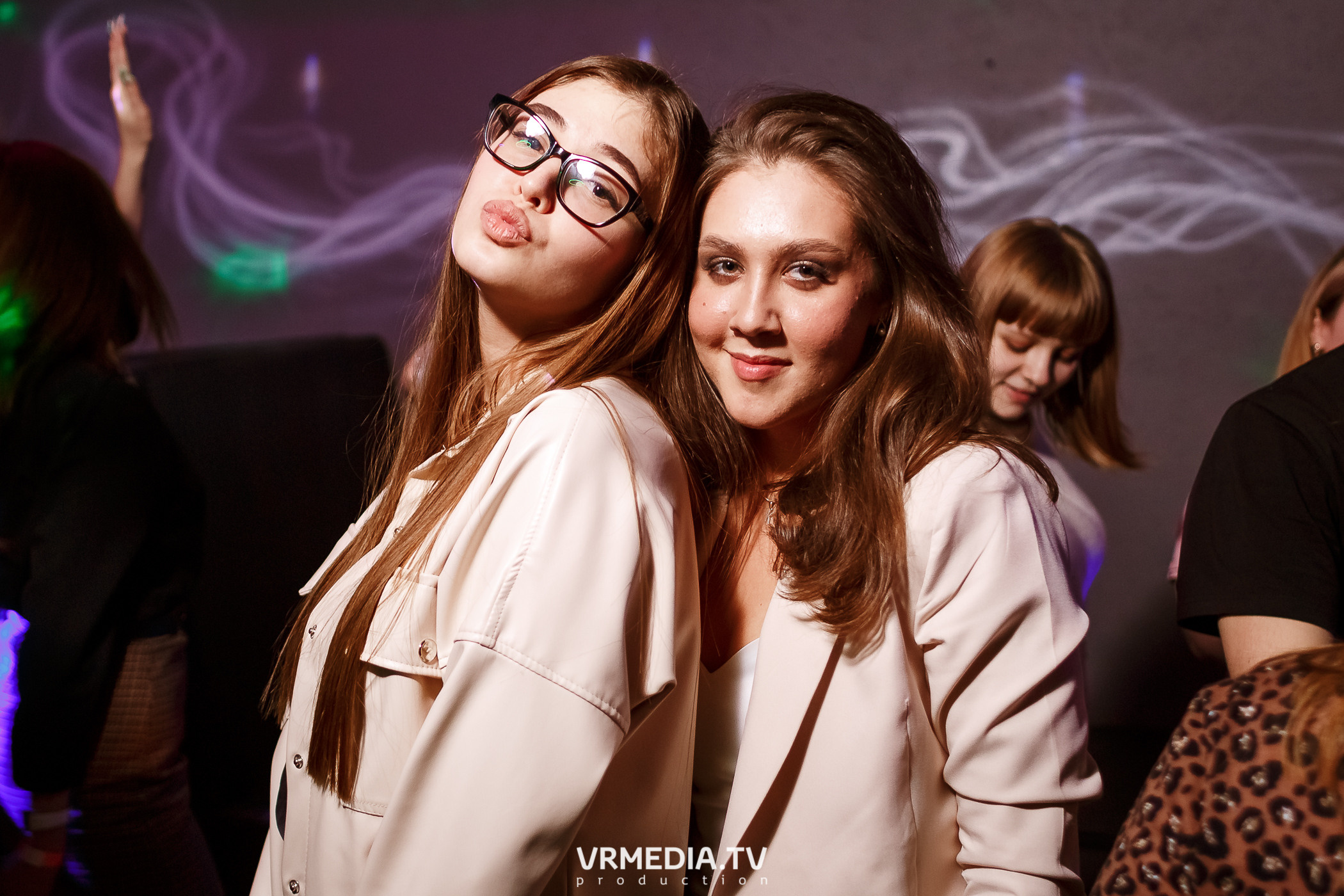 Международный женский день в баре «BORODA»