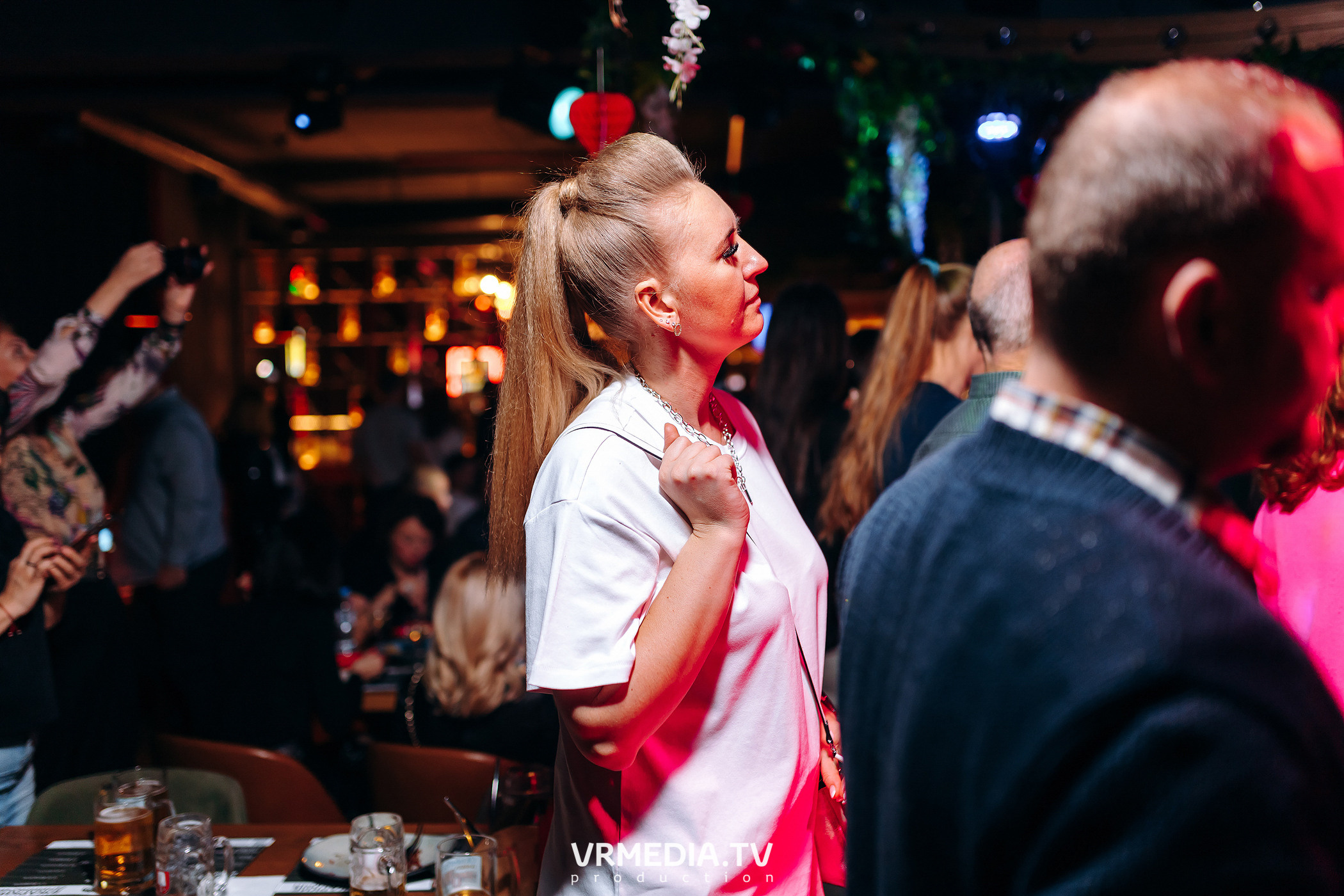 ЛИNДА в гриль-баре «Жара»