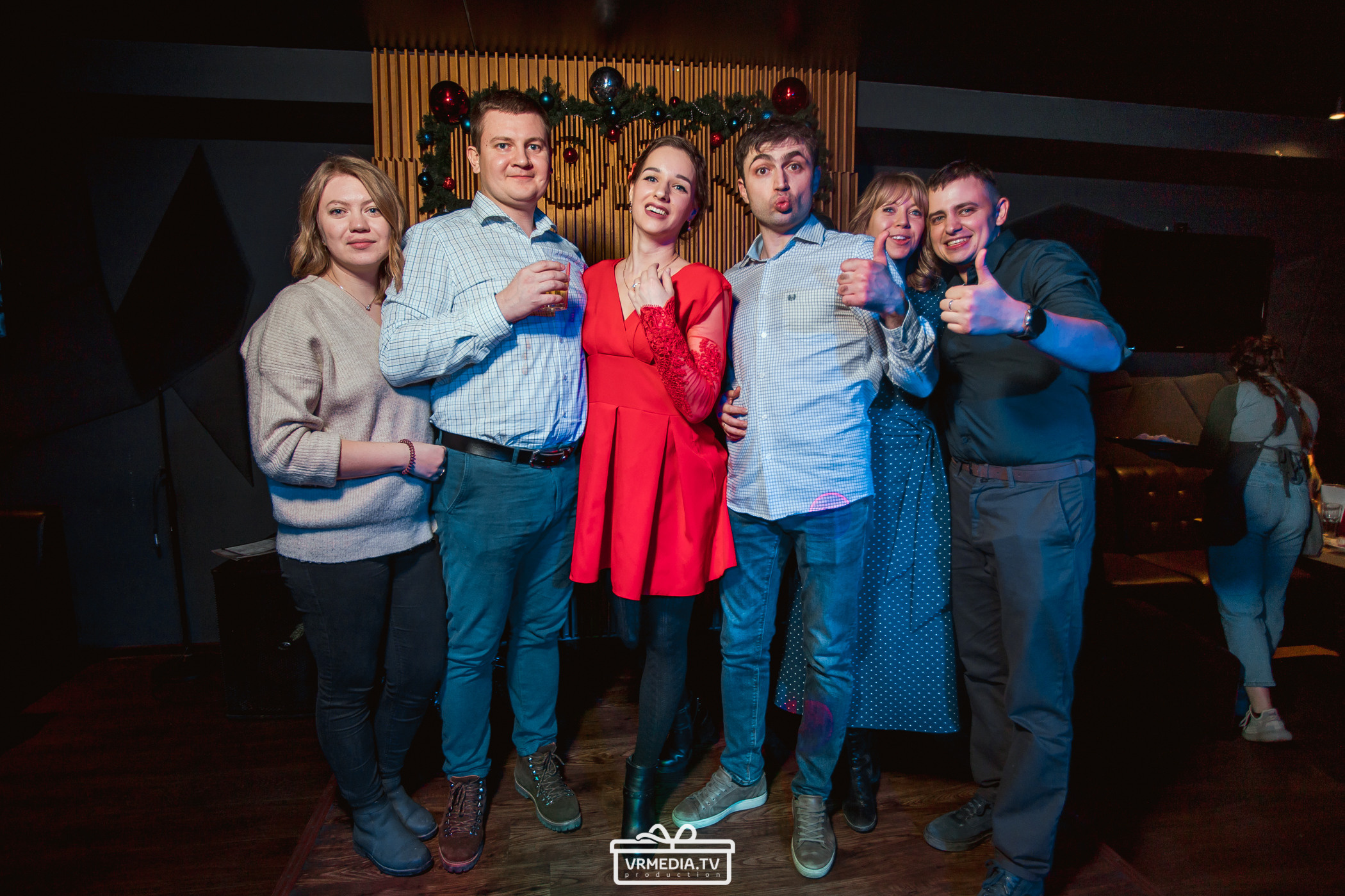 Новогодний вечер в баре «DOSKI»