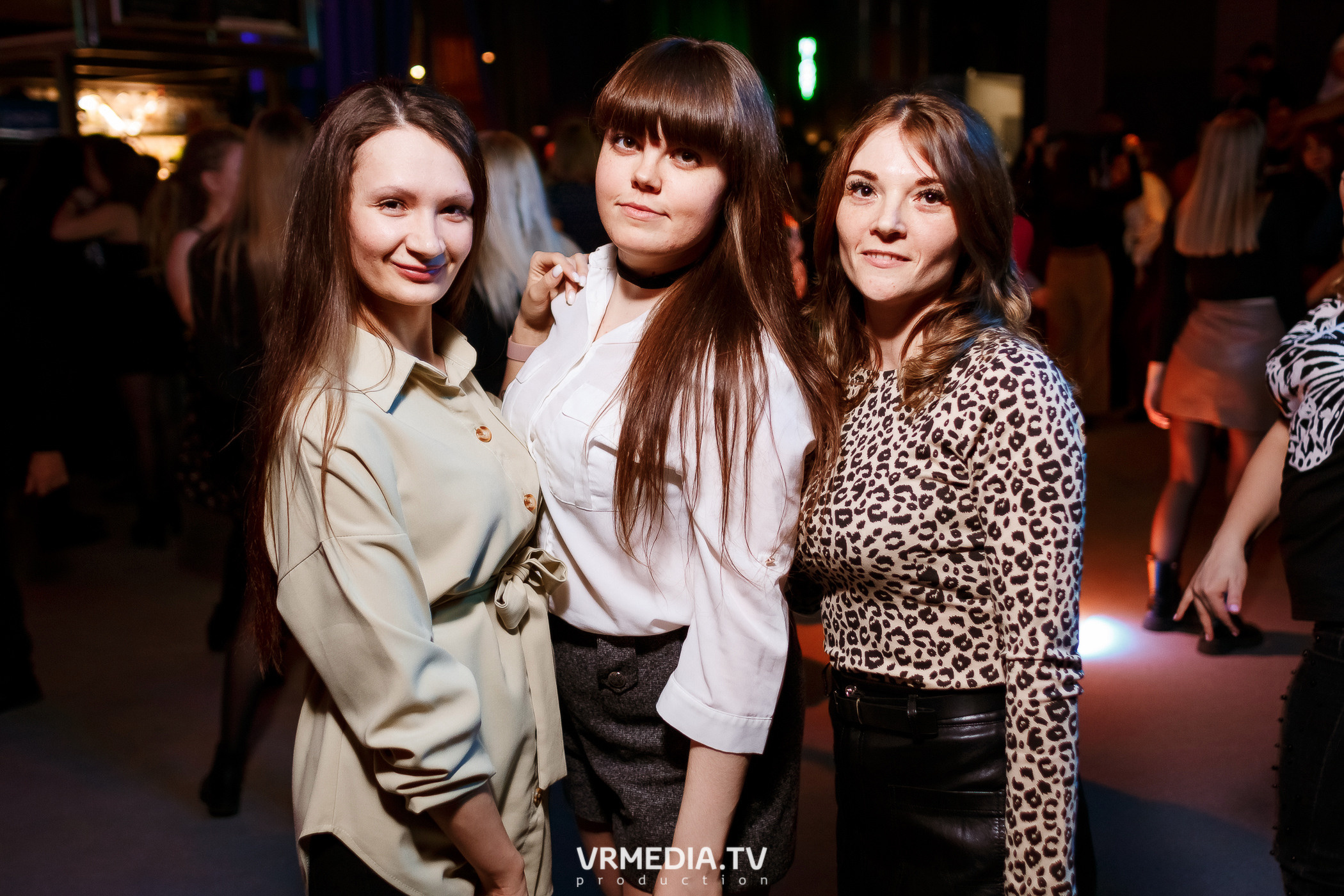 Выходные в баре «DOSKI»