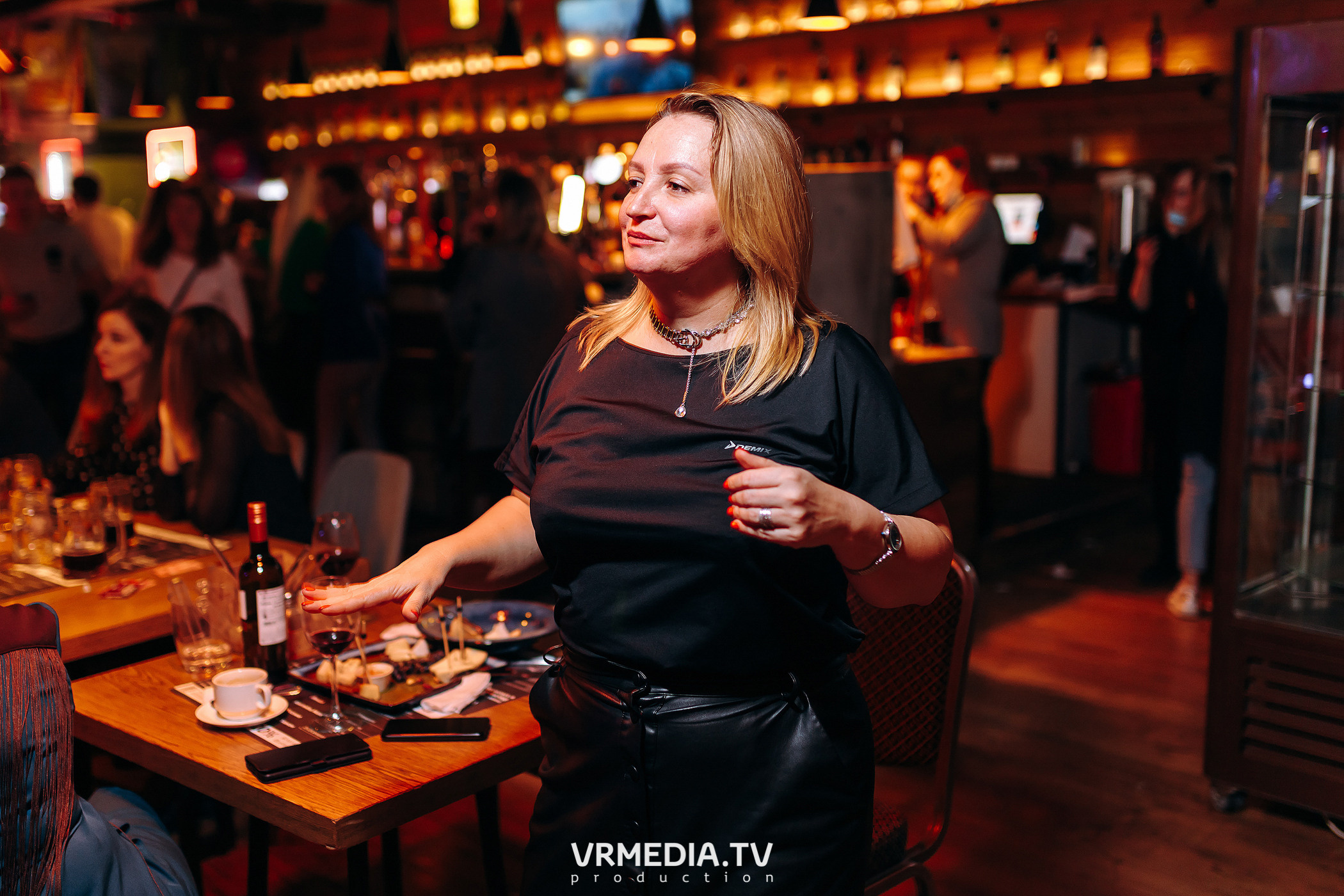 ЛИNДА в гриль-баре «Жара»