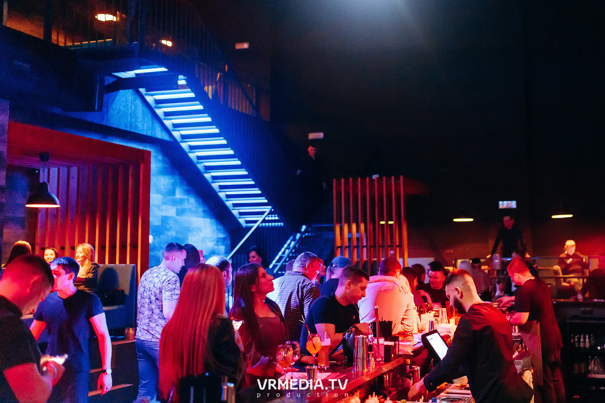 Live Broadcast в ночном клубе «ЭФИР»