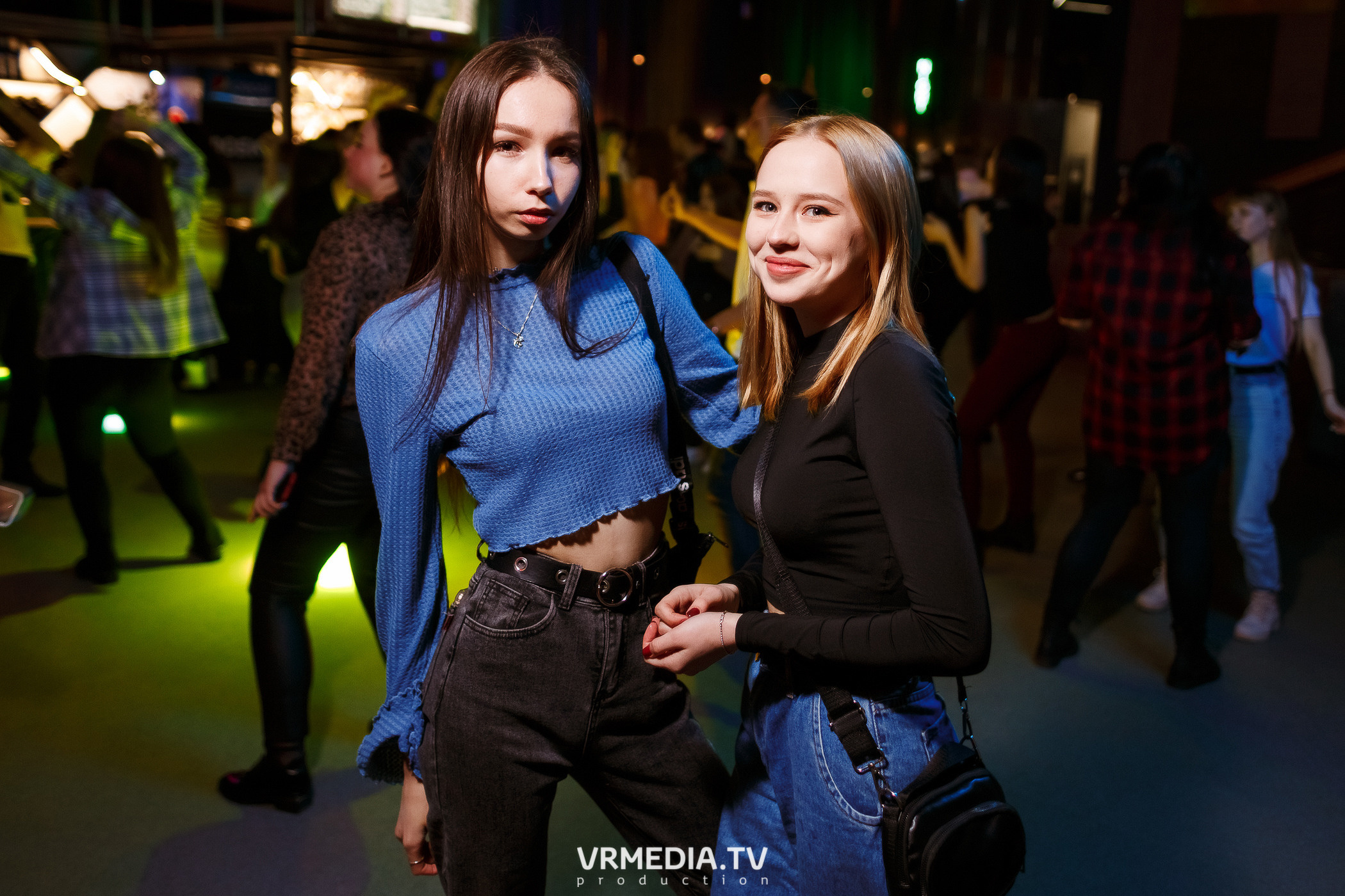 Выходные в баре «DOSKI»