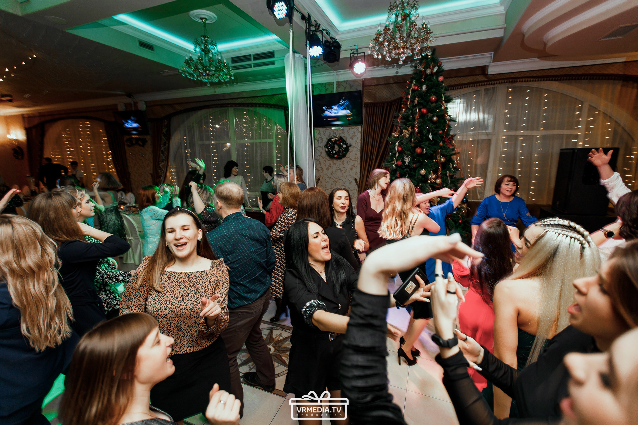 Новогодний вечер в РК «Лазурный Берег»