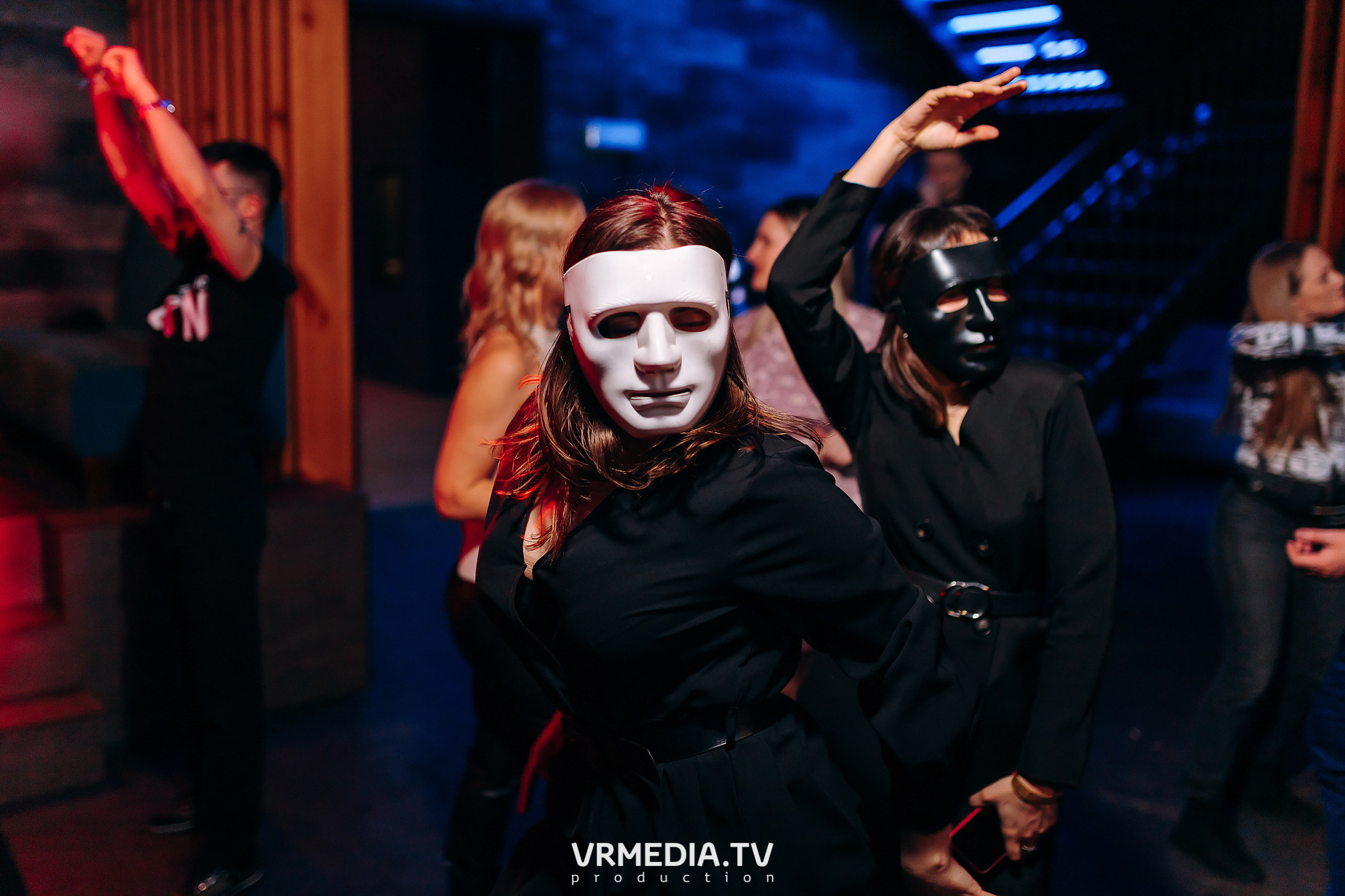 Live Broadcast в ночном клубе «ЭФИР»