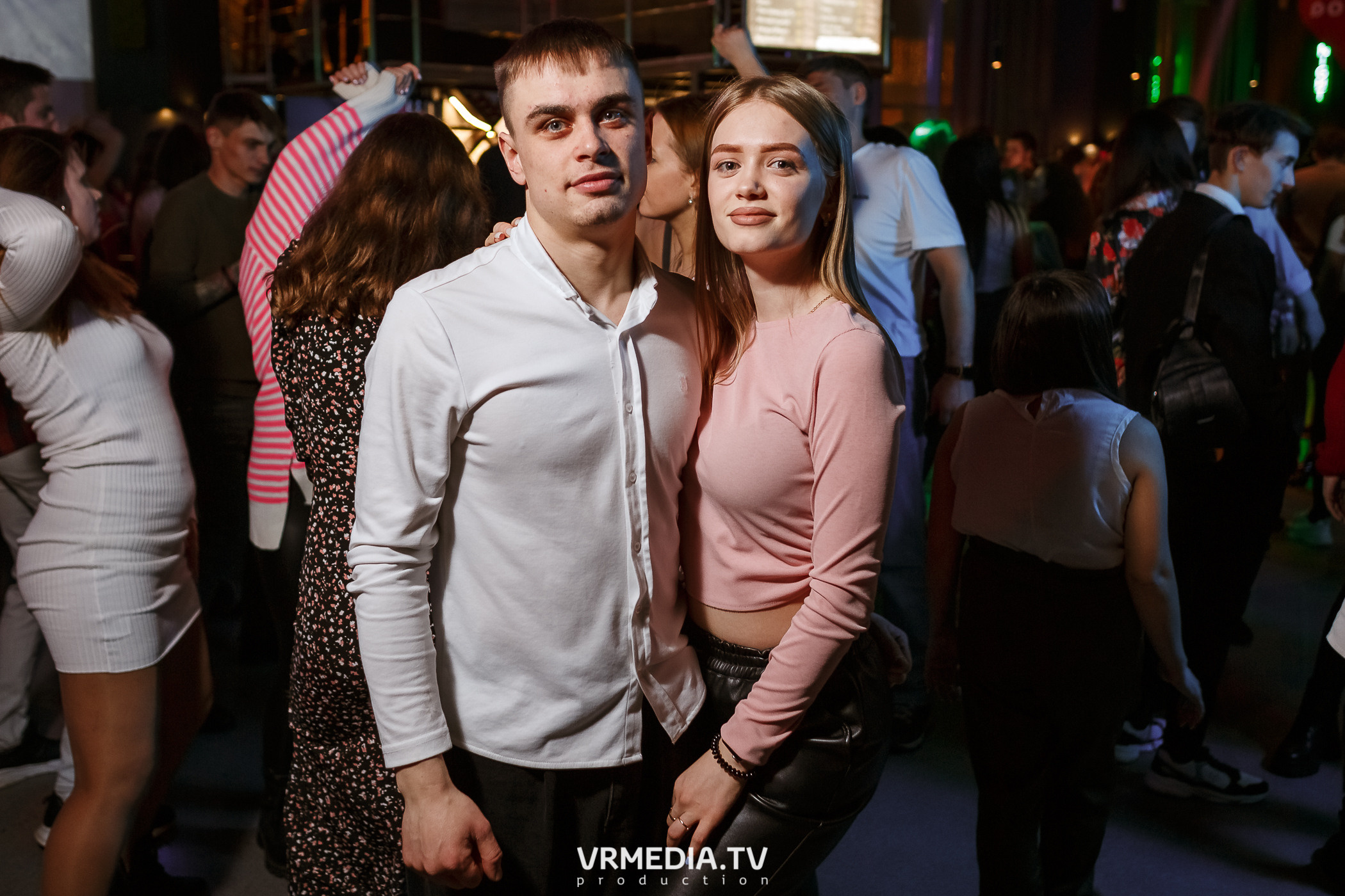 Выходные в баре «DOSKI»