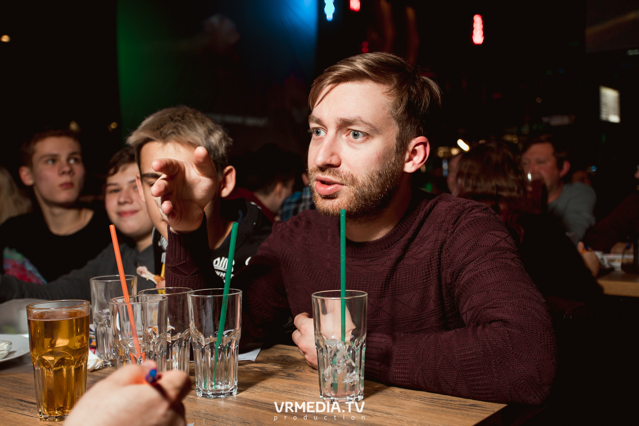 WOW QUIZ в баре «DOSKI»