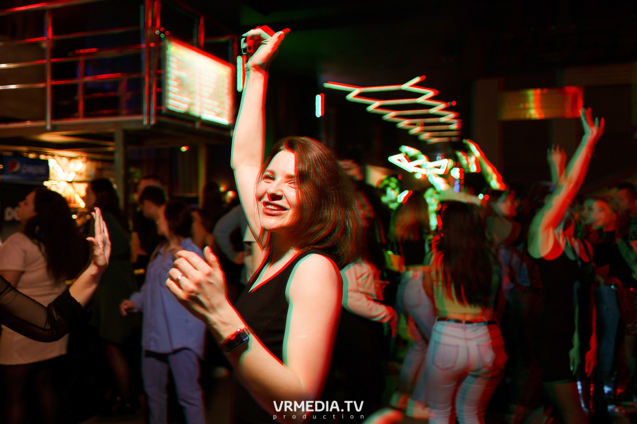 Выходные в баре «DOSKI»