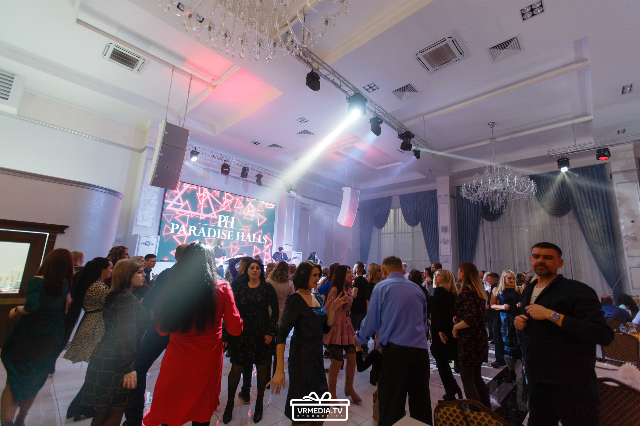 Новый год в ресторане «Paradise»