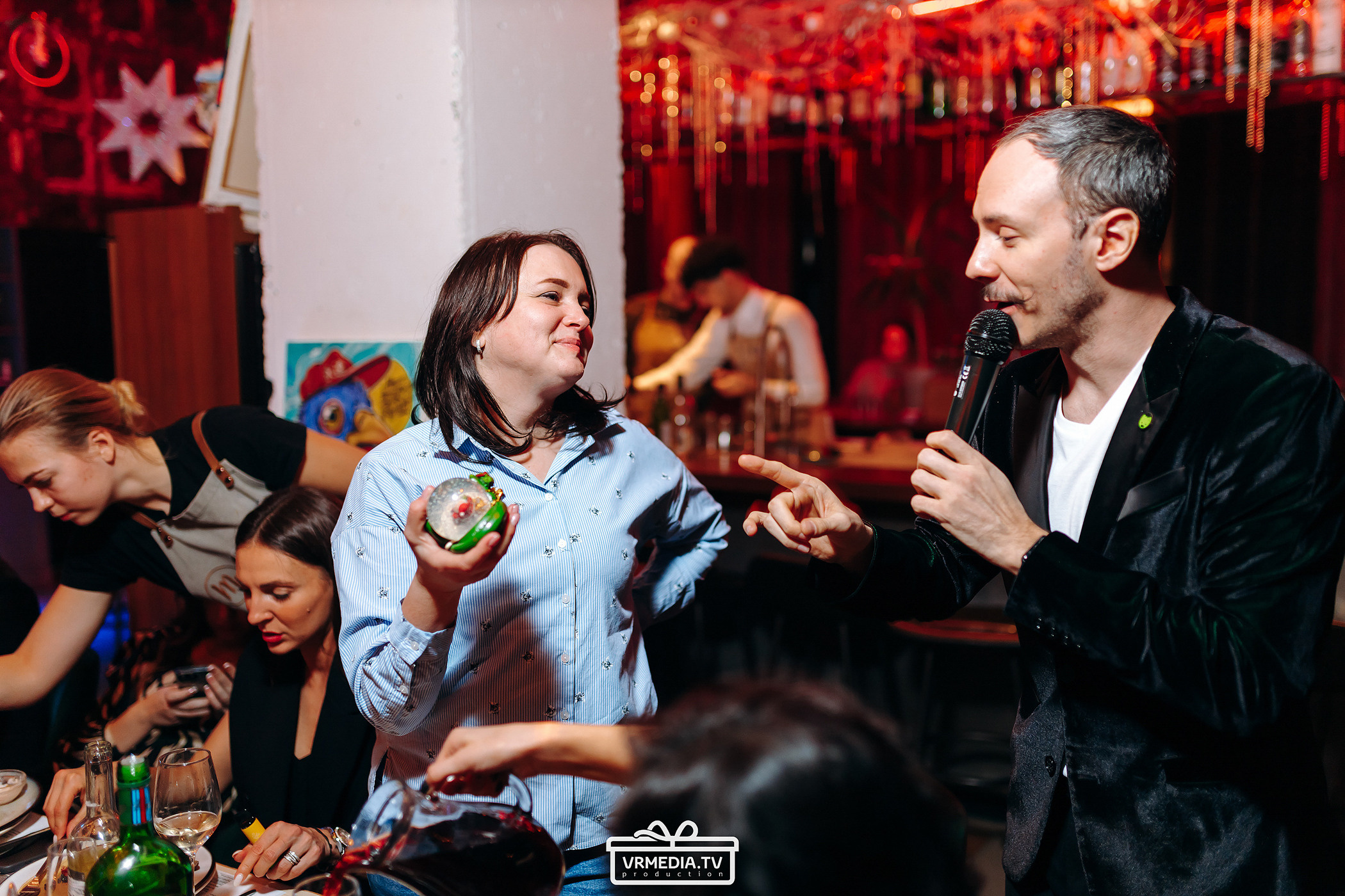 Новогодний вечер в баре «Milton»