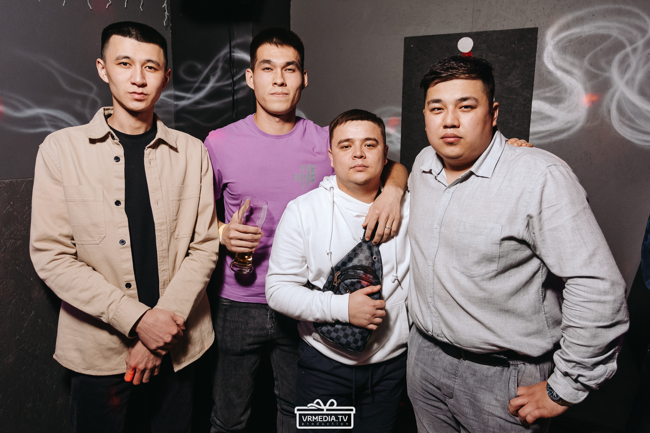 Новогодняя вечеринка в баре «BORODA»