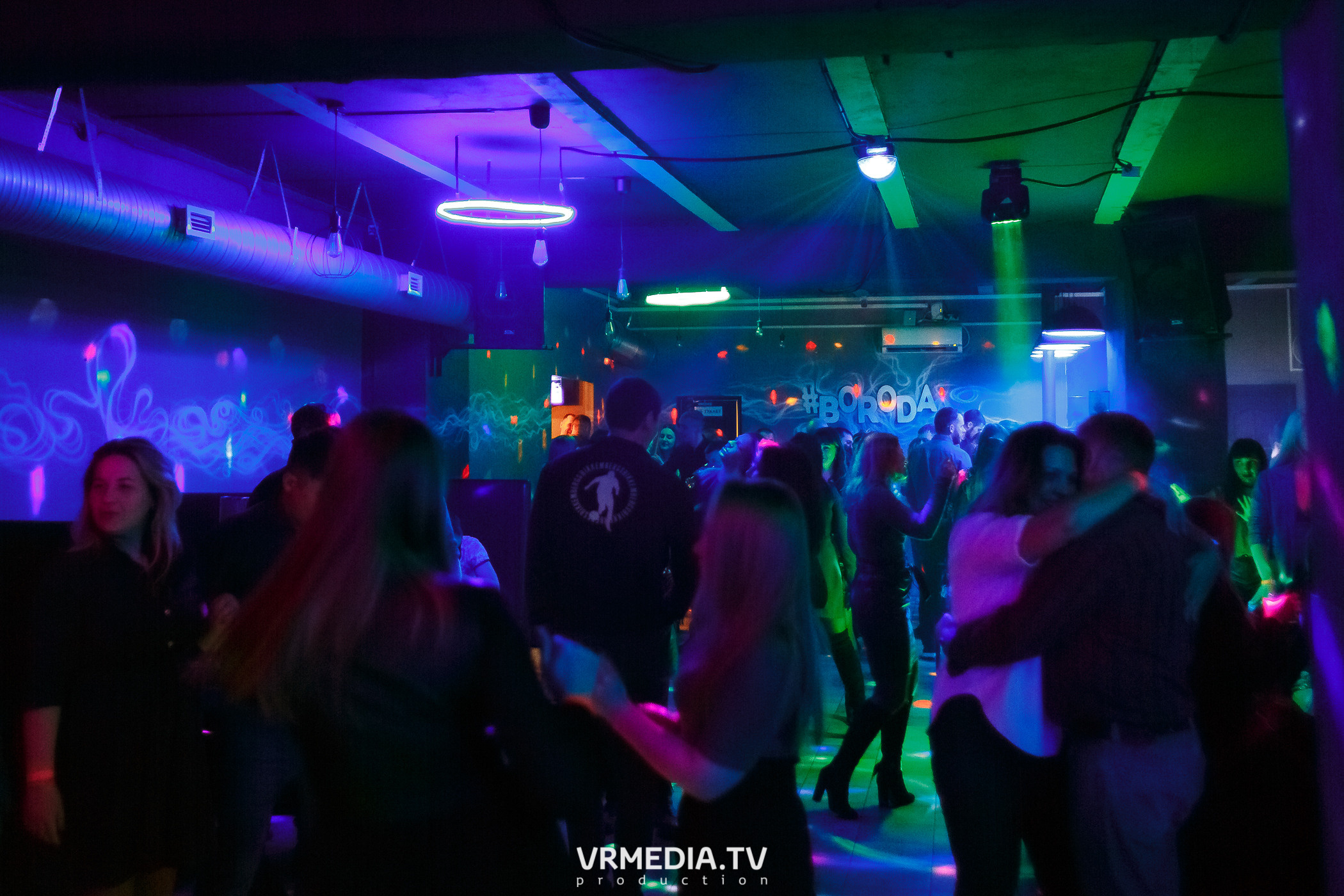 Международный женский день в баре «BORODA»