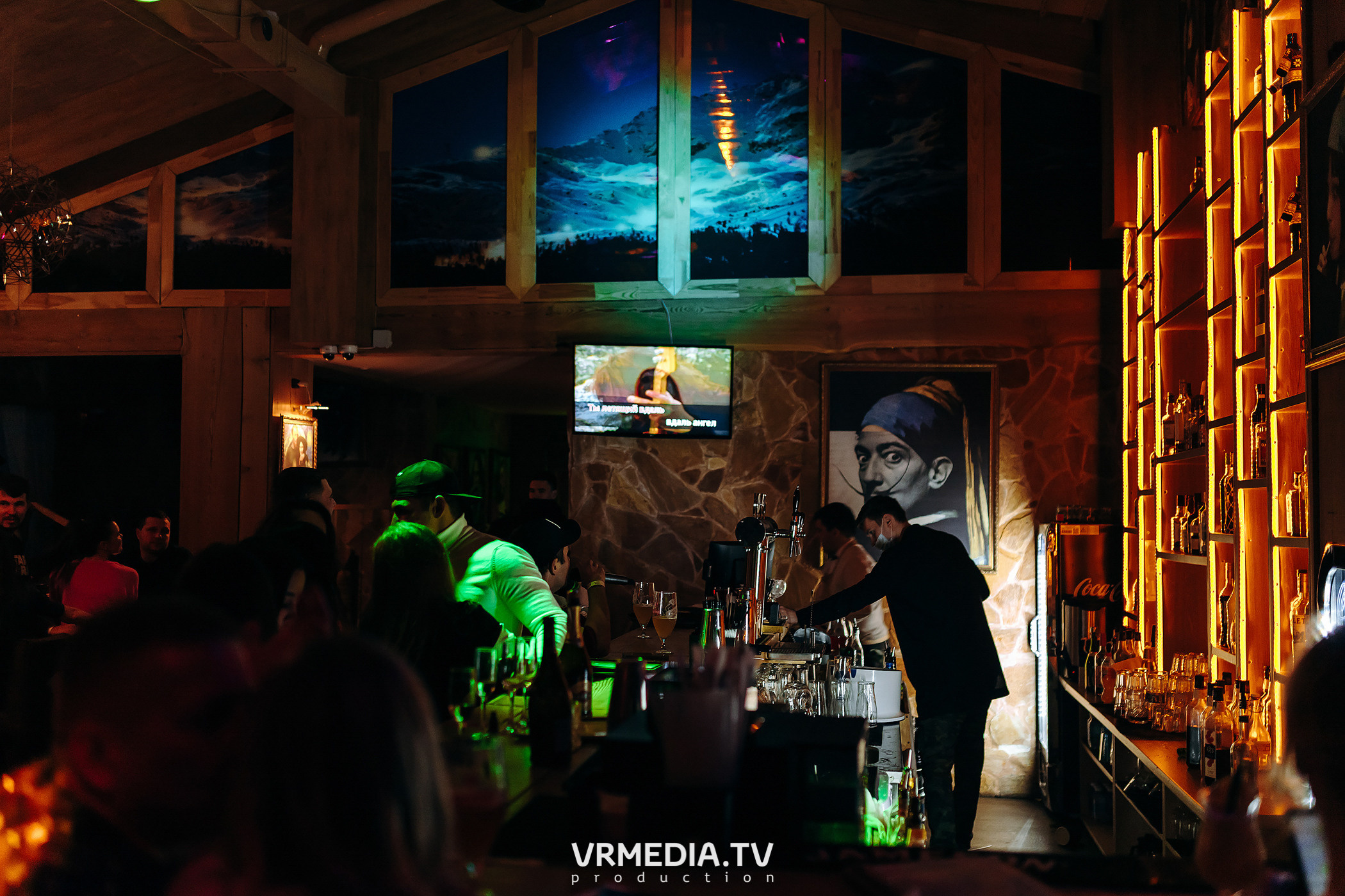 Международный женский день в «Alpen Club»