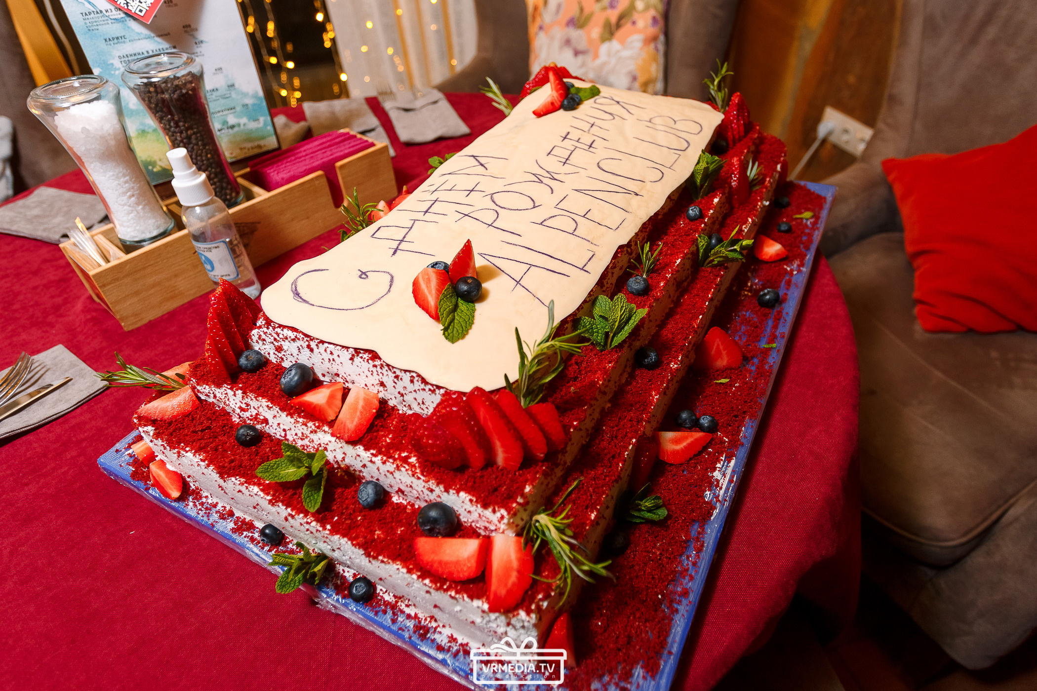 Новогодний вечер в «Alpen Club»