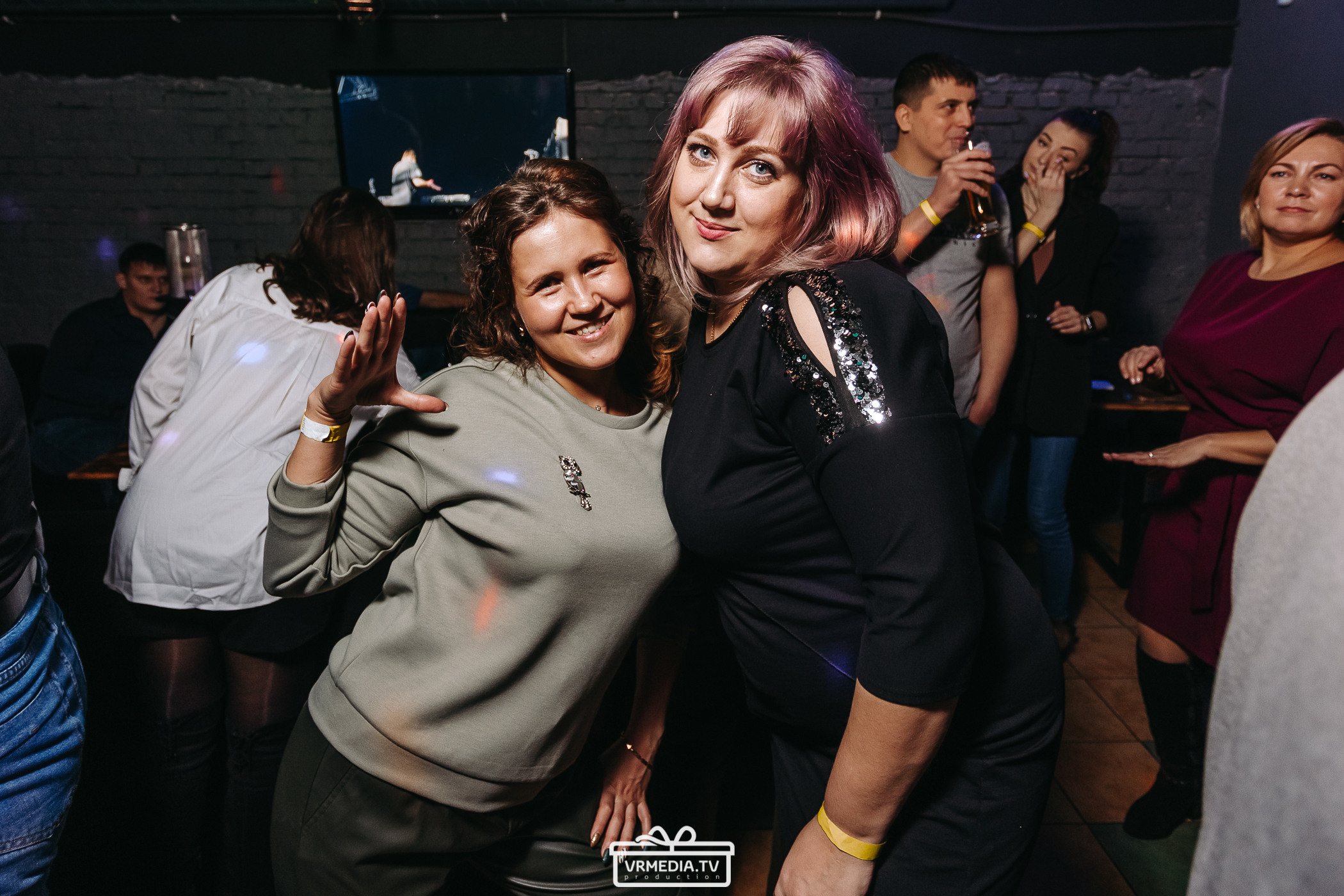 Новогодняя вечеринка в баре «BORODA»