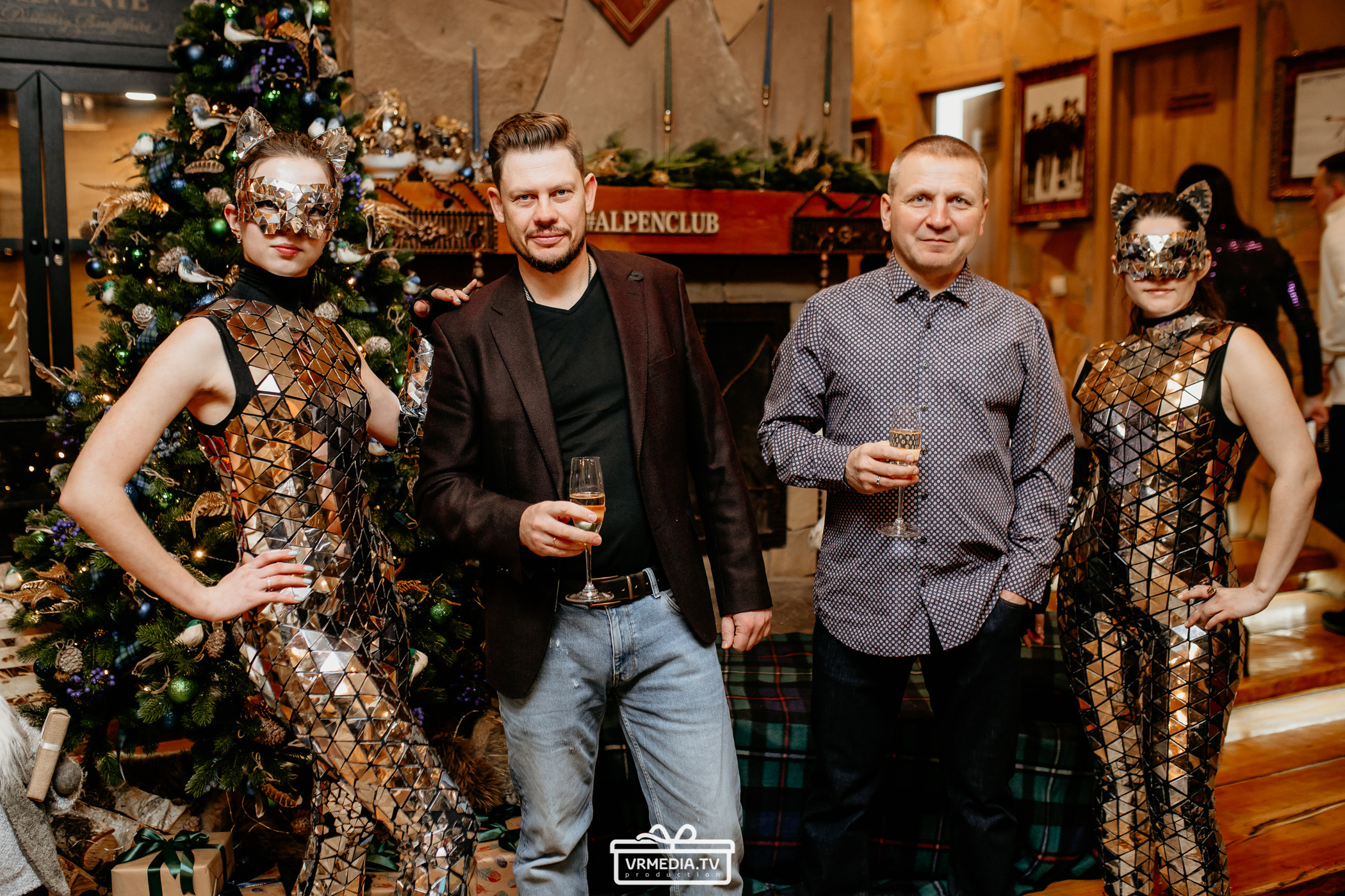 Новогодняя ночь в «Alpen Club»