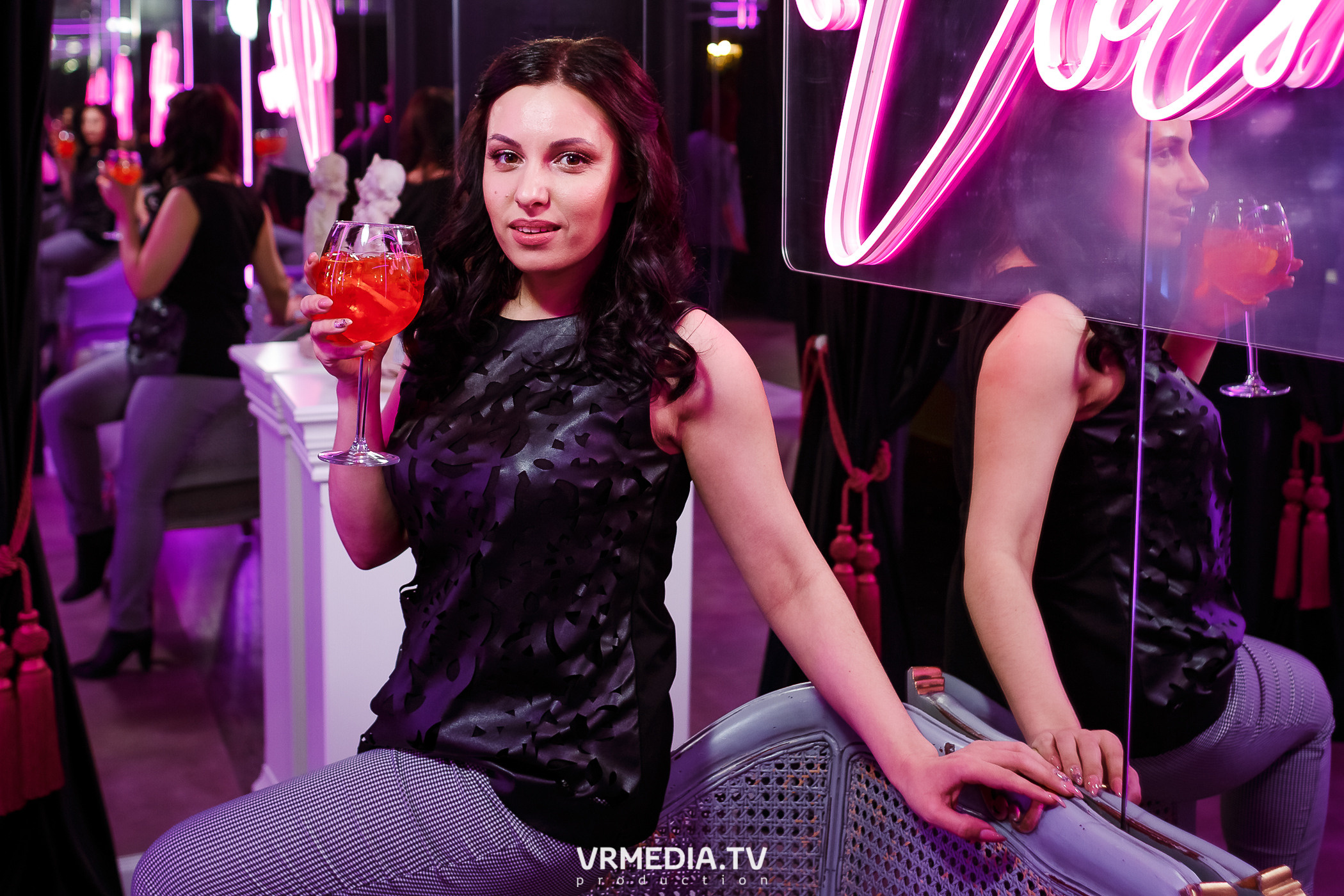 Spring Fever в караоке-баре «Volna»