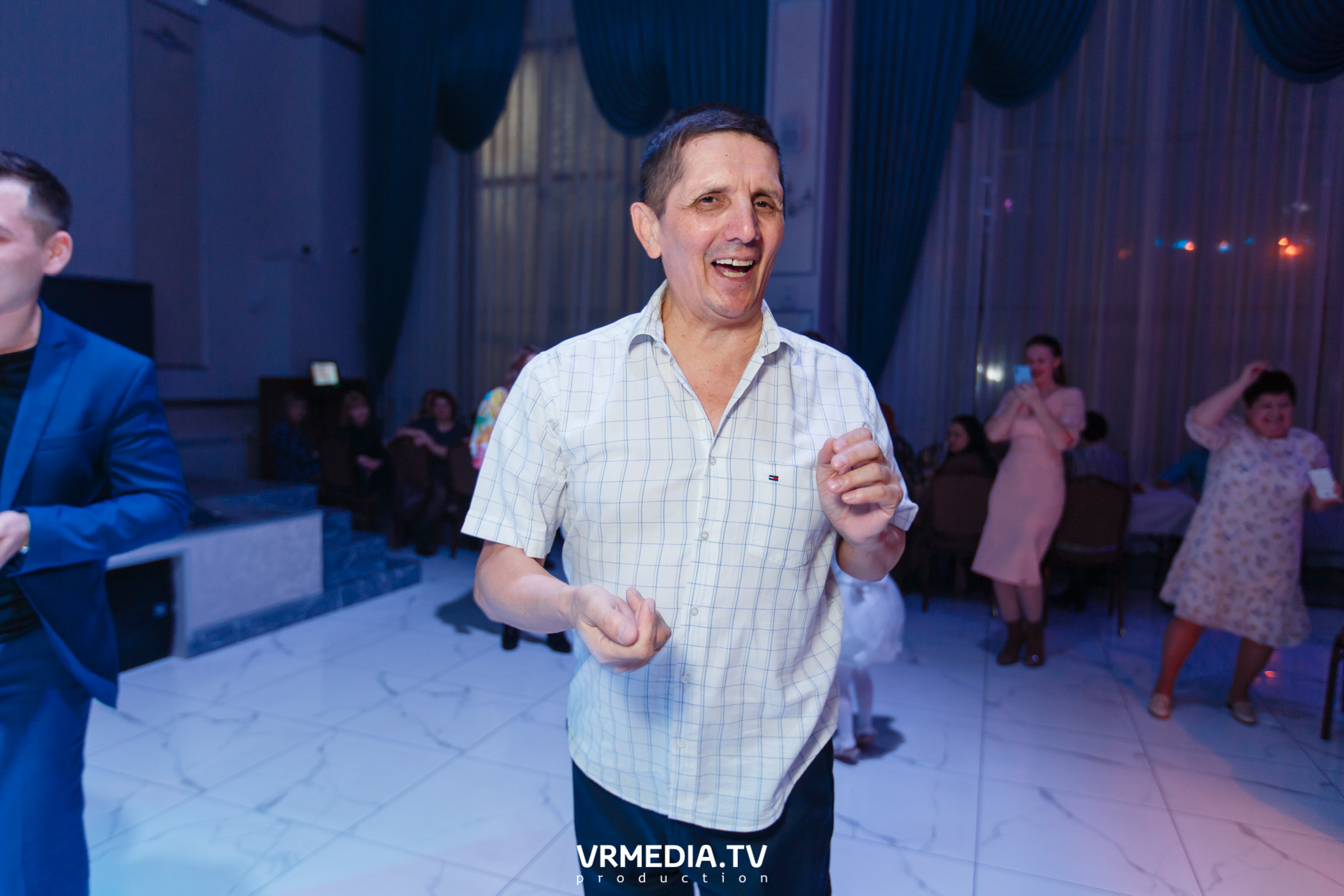 Международный женский день в ресторане «Paradise»