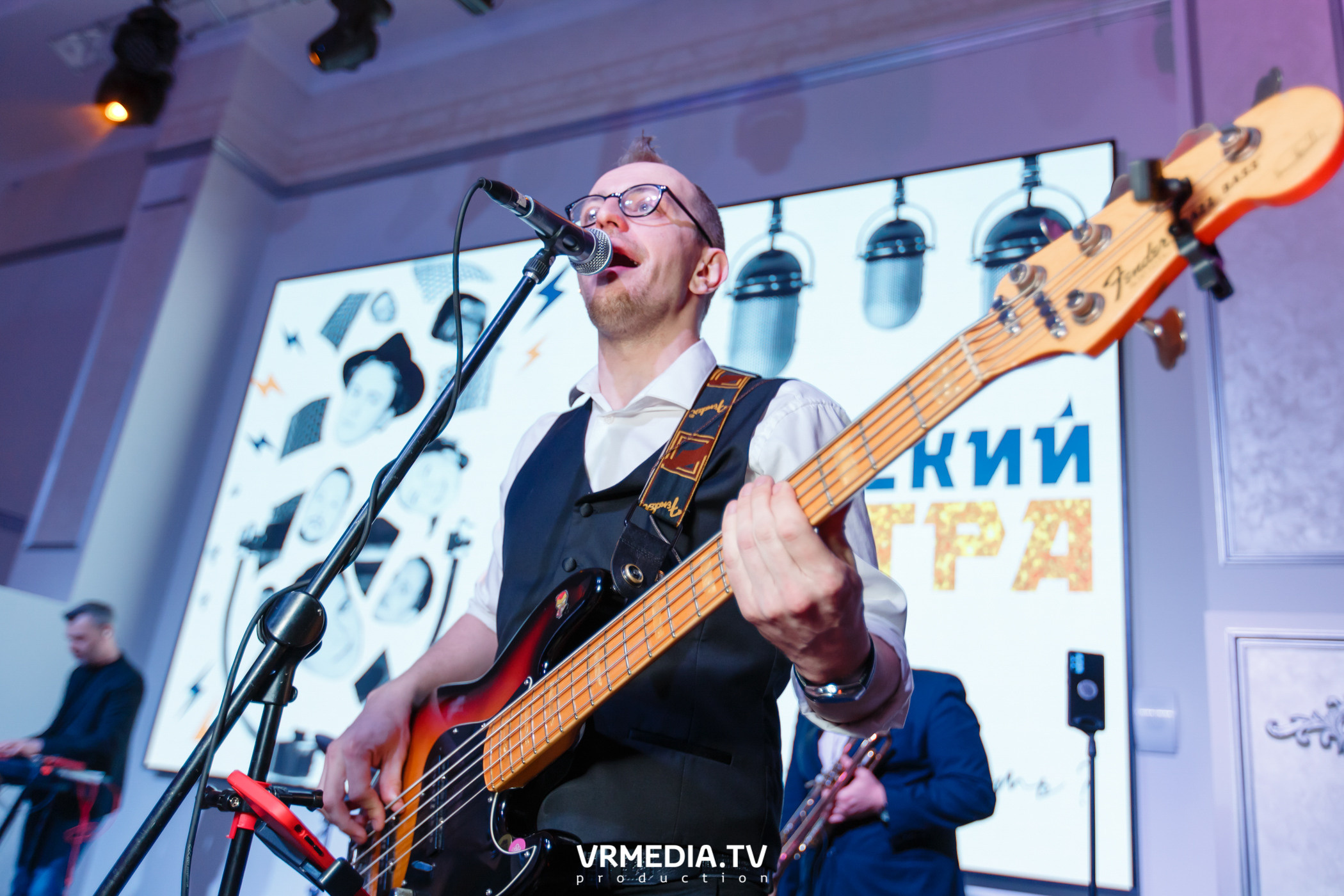 Международный женский день в ресторане «Paradise»