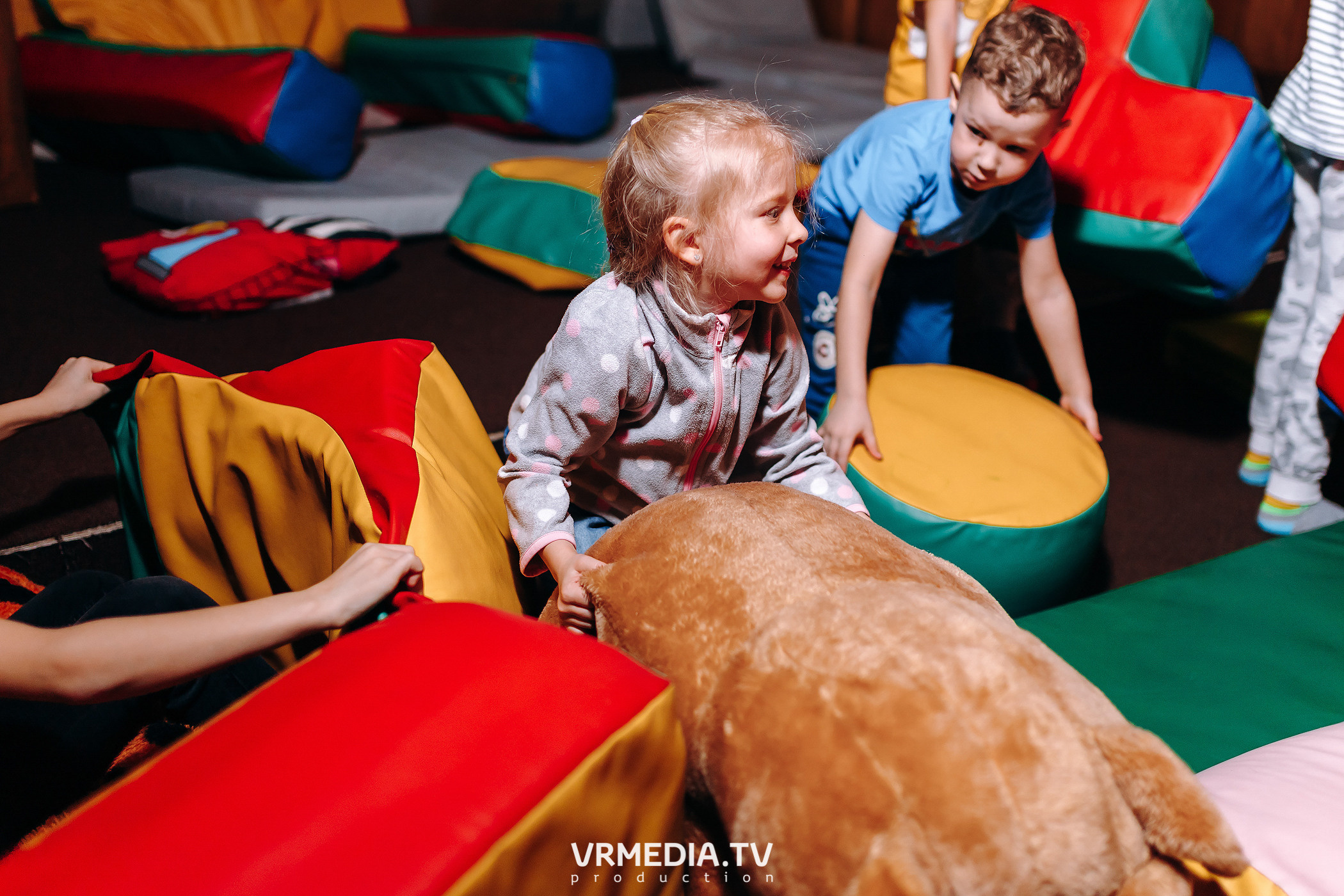 Международный женский день в «Alpen Club»