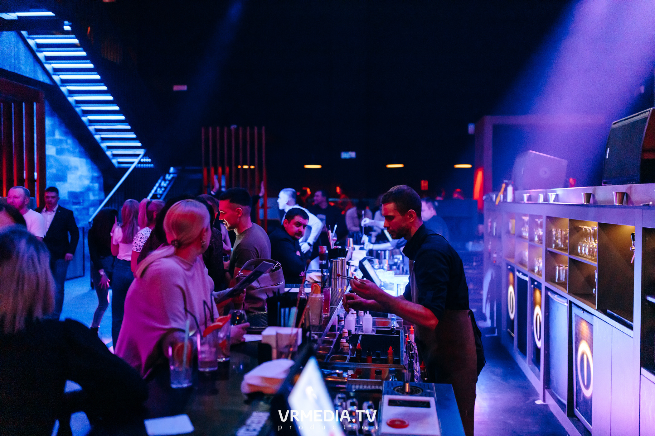 Выходные в ночном клубе «ЭФИР»