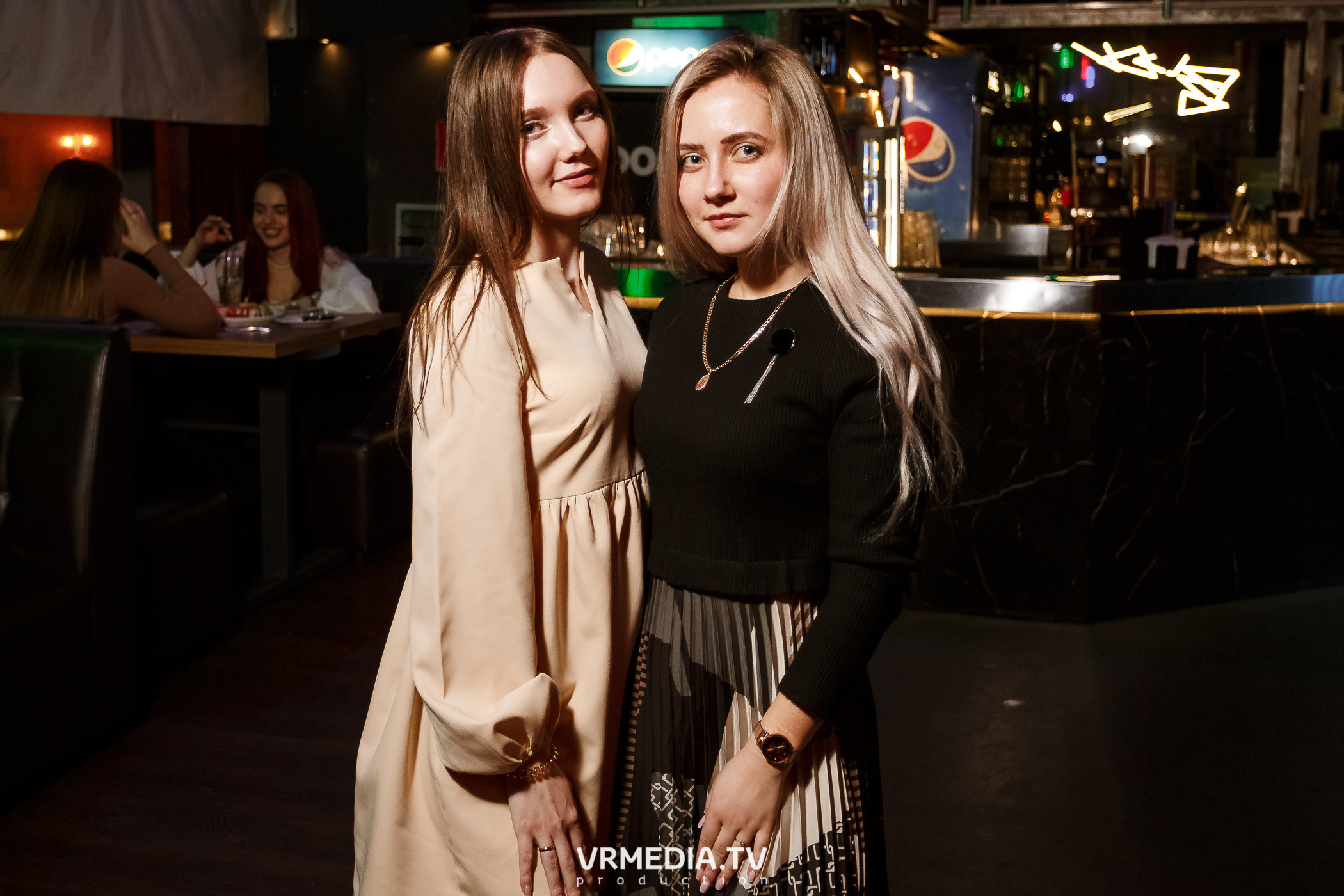 Выходные в баре «DOSKI»