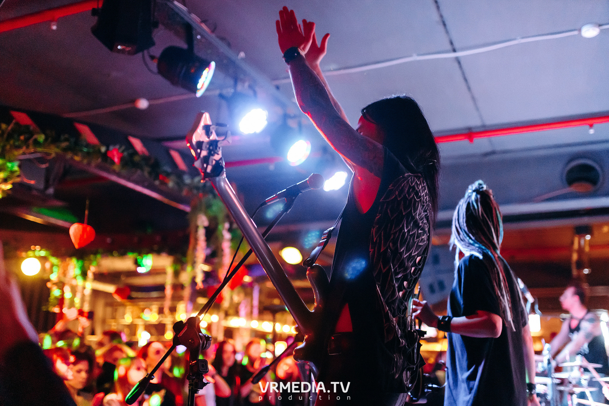 ЛИNДА в гриль-баре «Жара»