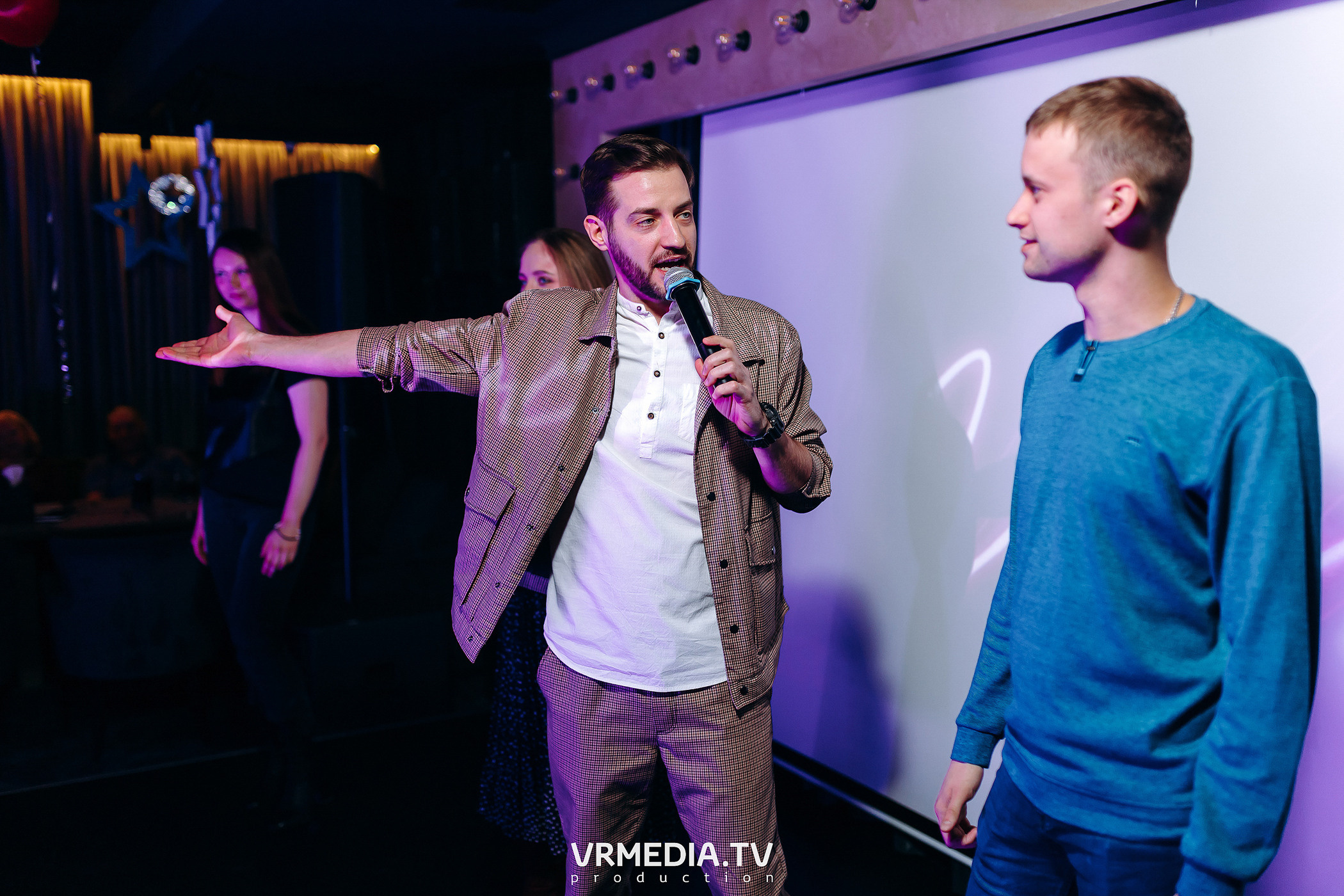 VALENTINE’S DAY в караоке-баре «Volna»