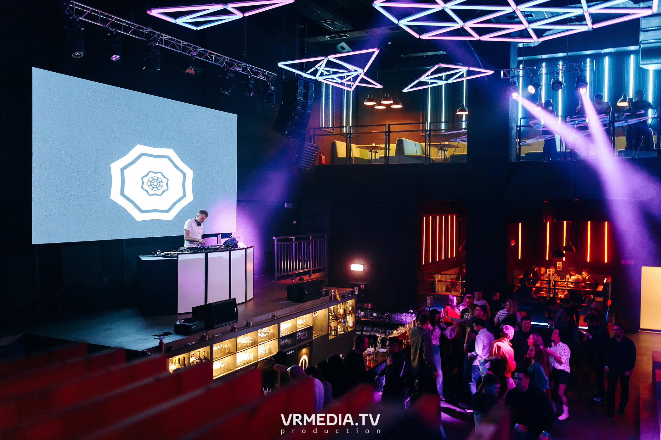 Berlin в НК «ЭФИР»