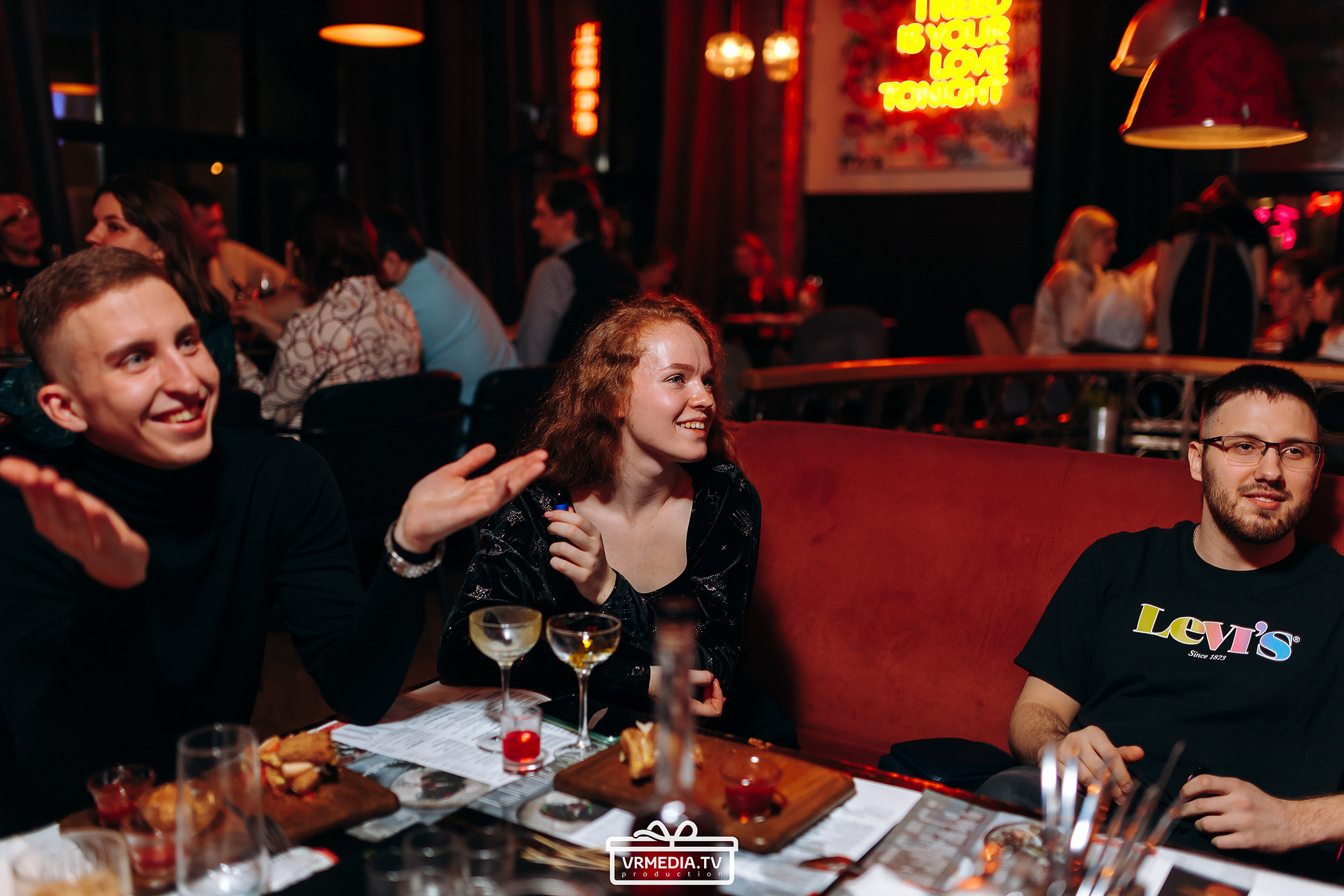 Новогодний вечер в баре «Milton»