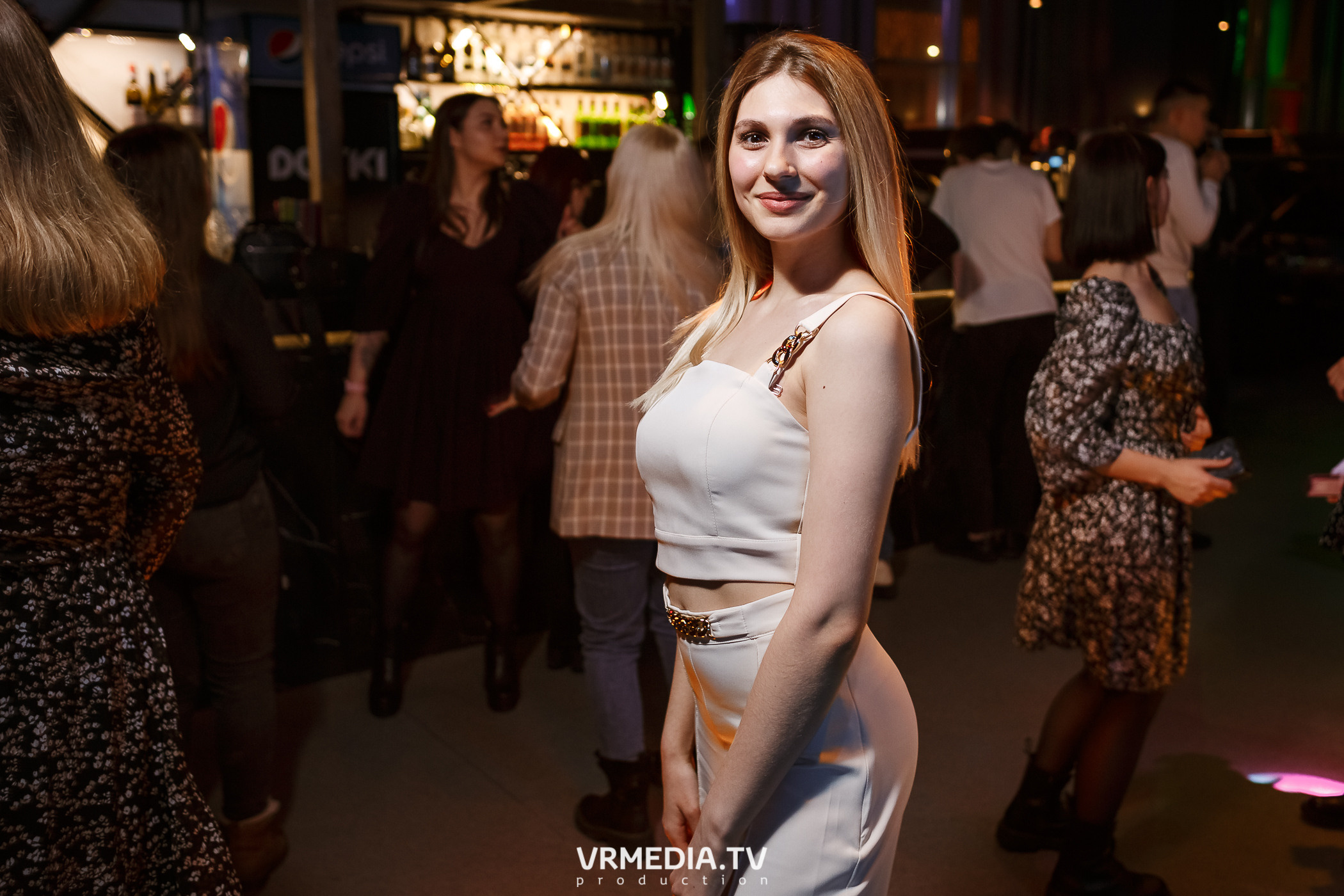 Выходные в баре «DOSKI»